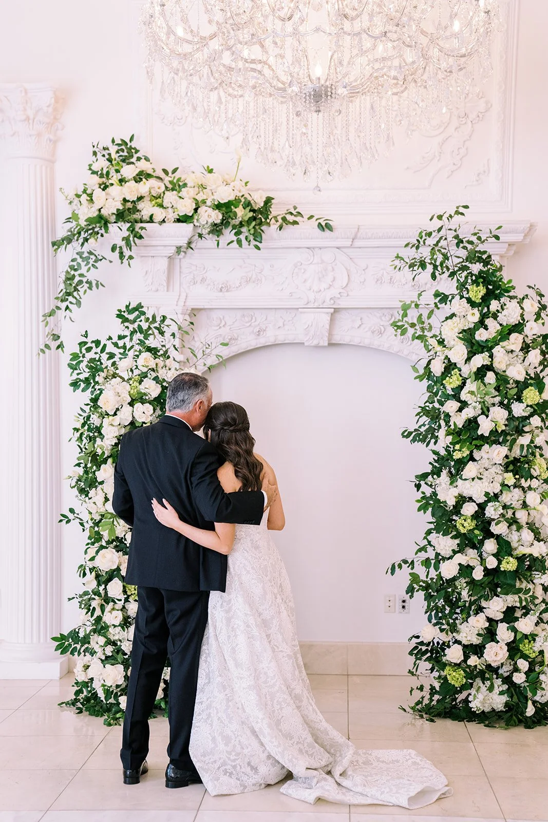 Chateau Nouvelle wedding florist
Chateau Nouvelle florals Houston
Wedding flowers Houston
luxury wedding florist Houston TX