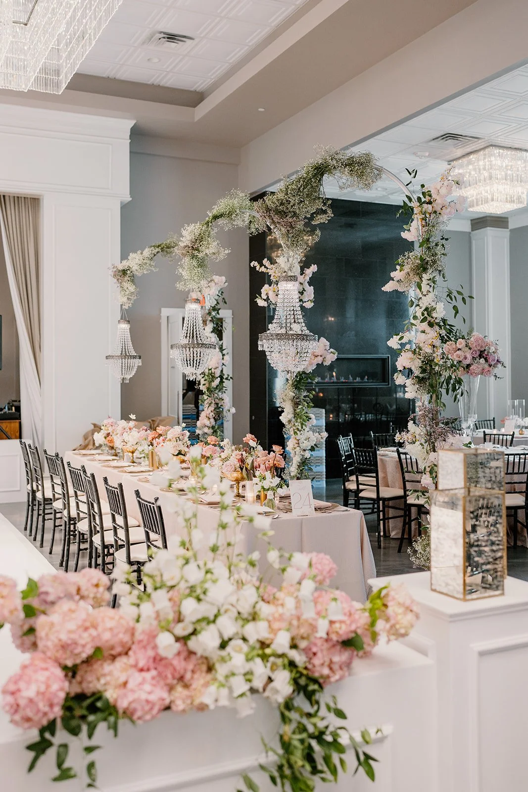 Sandlewood Manor wedding florist
Sandlewood Manor florals
Luxury Florist In Houston
Houston Wedding Florist 