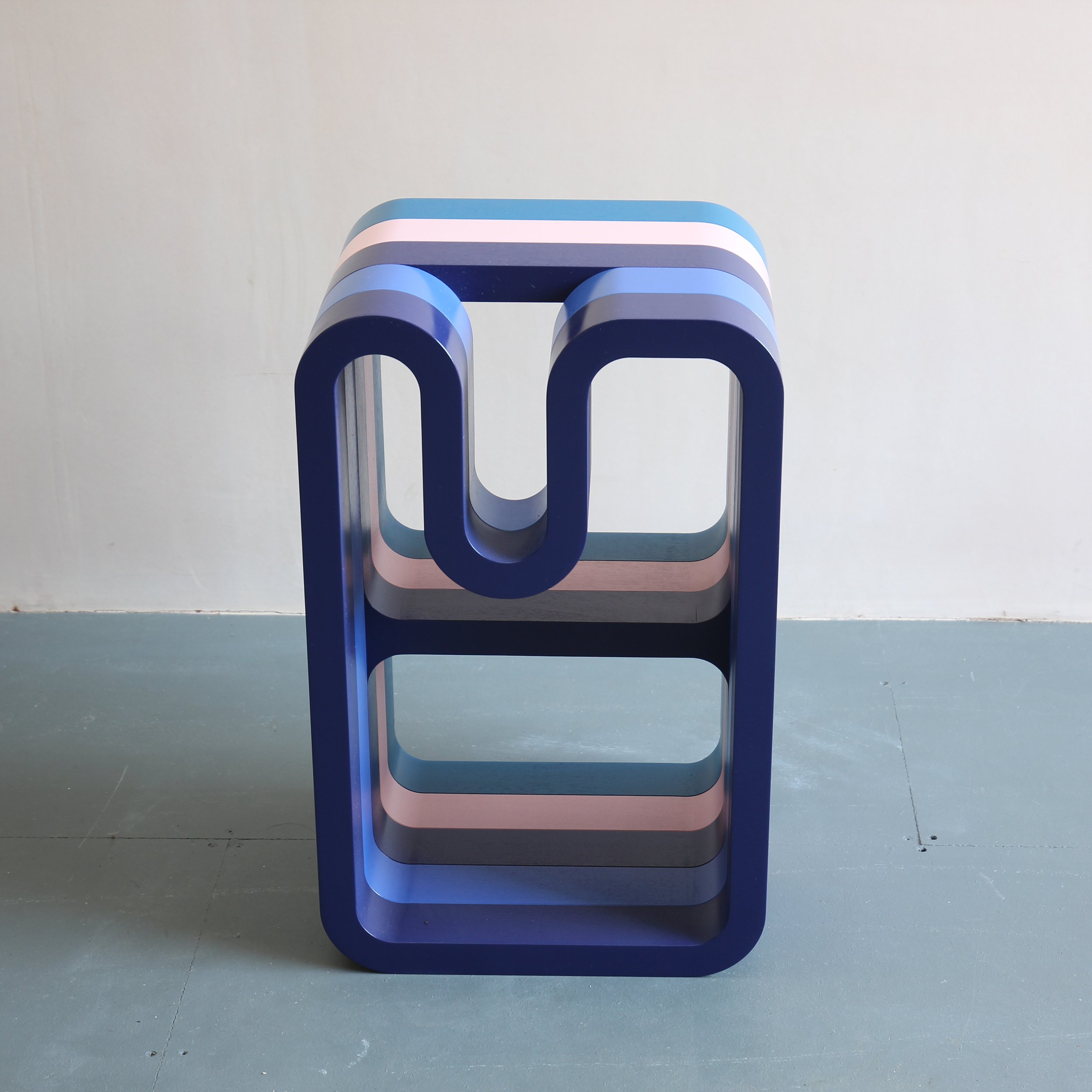 Loop Side Table (Blue)