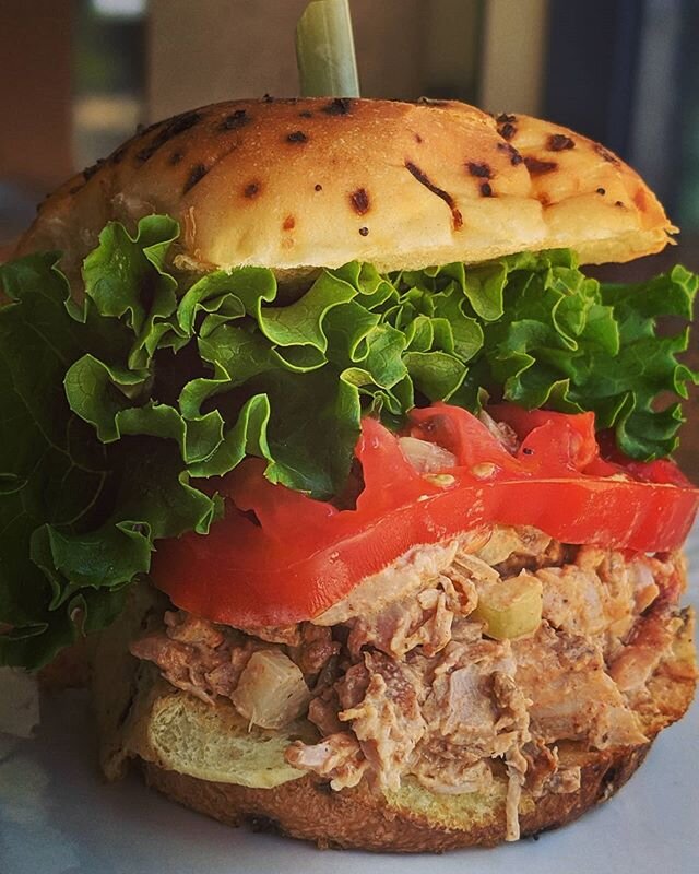 Smoked Chicken Salad Sando

Cherry &amp; Maplewood Smoked, Dryrub Mayo, Heirloom Tomato, Lettuce, on an Onion Kaiser.

#girlswhogrill