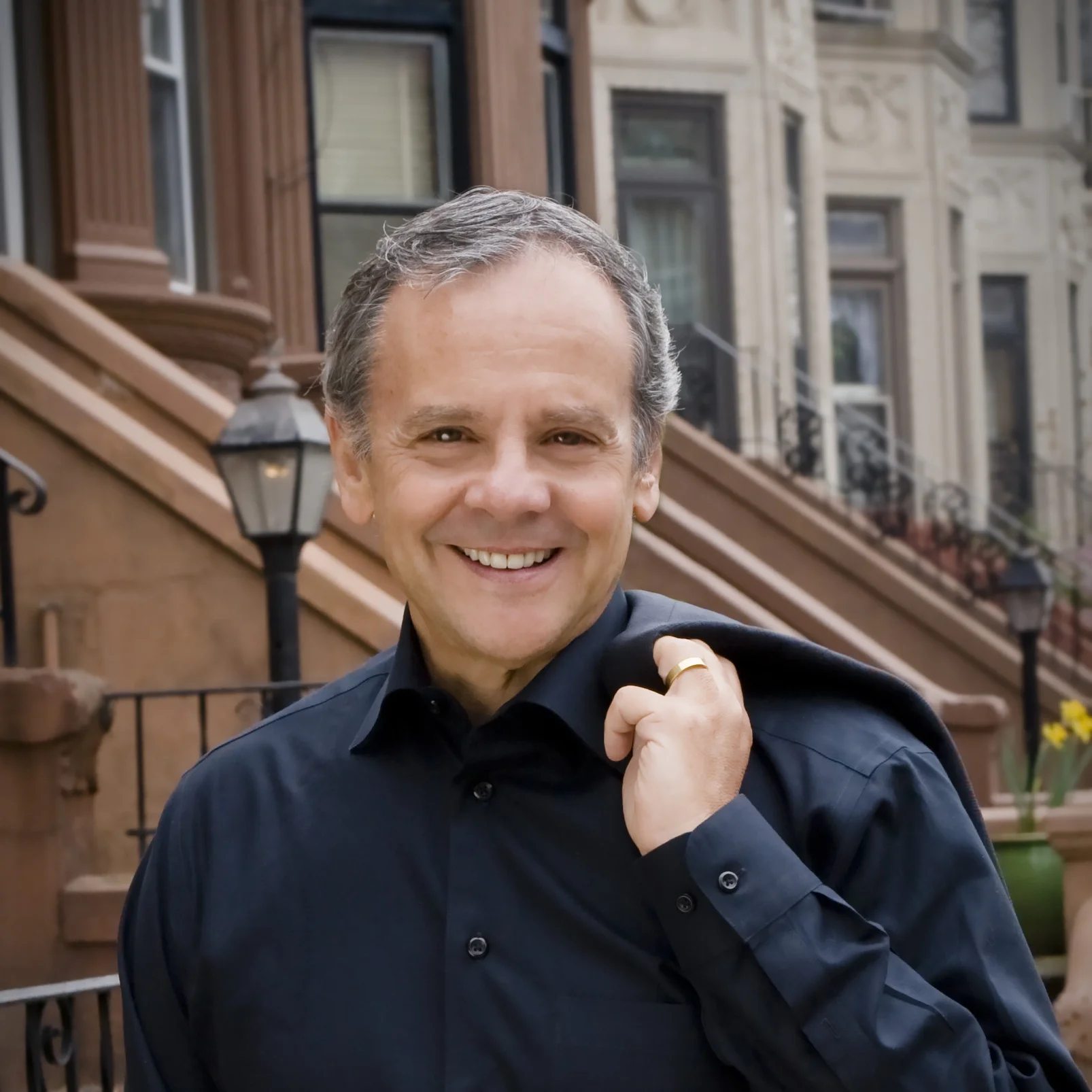 Ep. 025: Dean Foster: Crossing Cultures