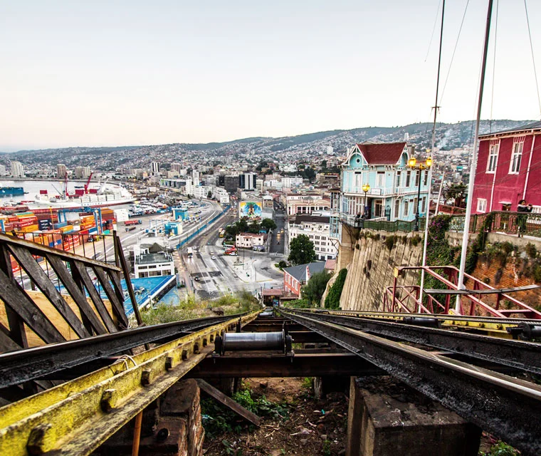 Discovering a Different Side of Valparaíso