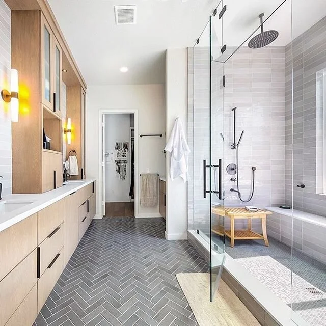 Reminiscing on this master bath.. instead of a traditional shower we converted the tub space to a shower room with three shower heads, a Japanese bath and a long bench for having a zen moment 🤍