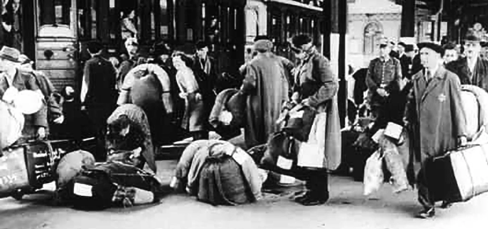 deportation-of-jews-from-hanau-outside-frankfurt-am-main.jpg