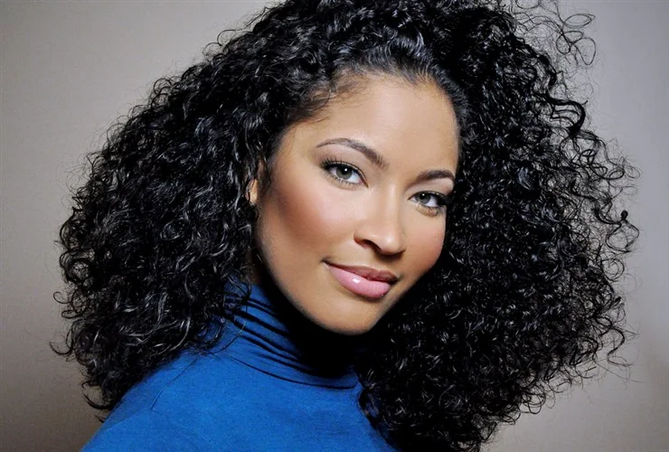 Beauty Headshot 3.jpg