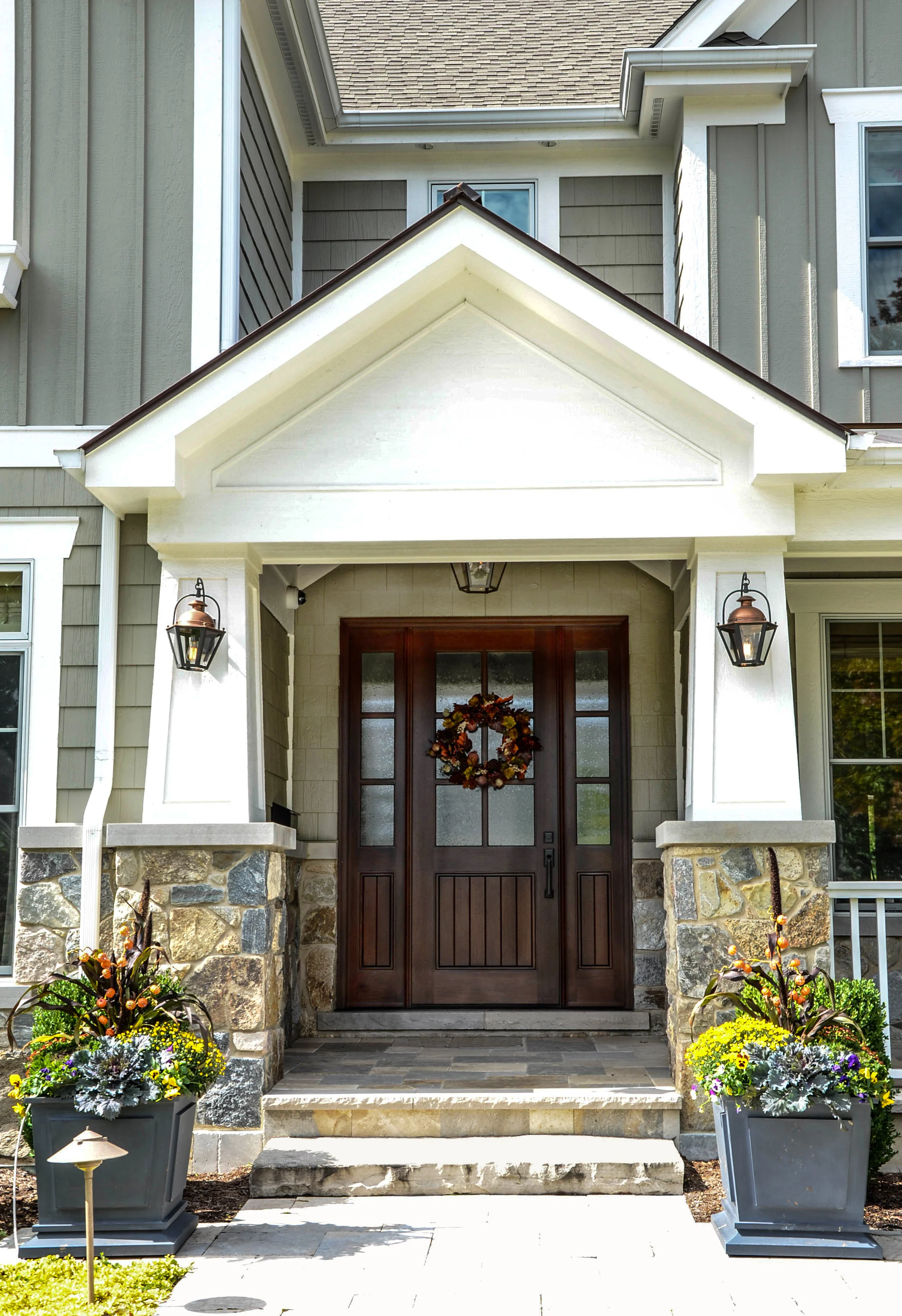 406 Prairie Wide Front door.jpg