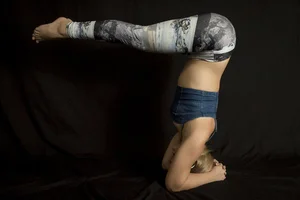 Headstand.jpg