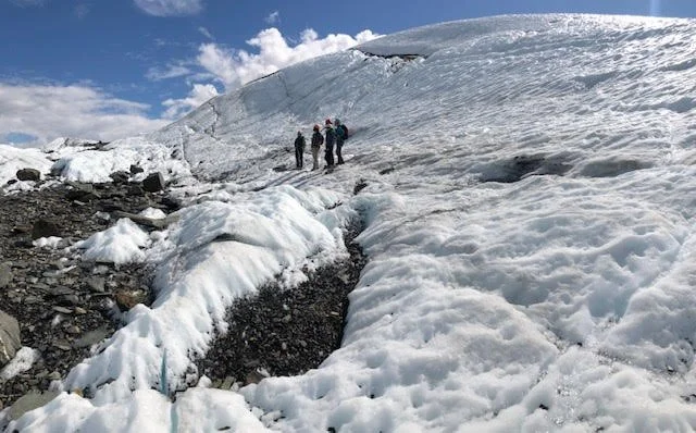 glaciertrek.jpg