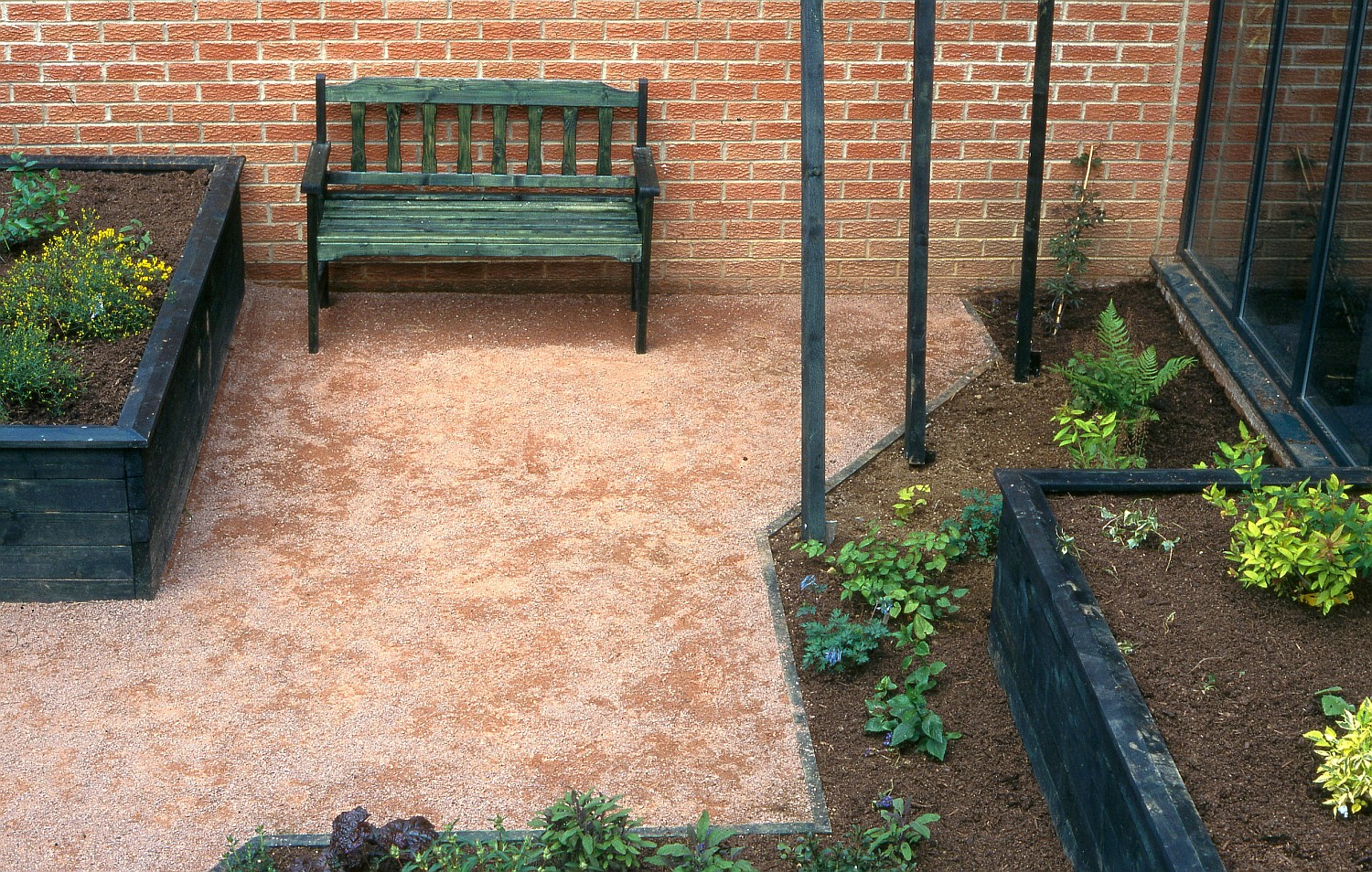 Pocket garden at a respite care centre, Gloucester