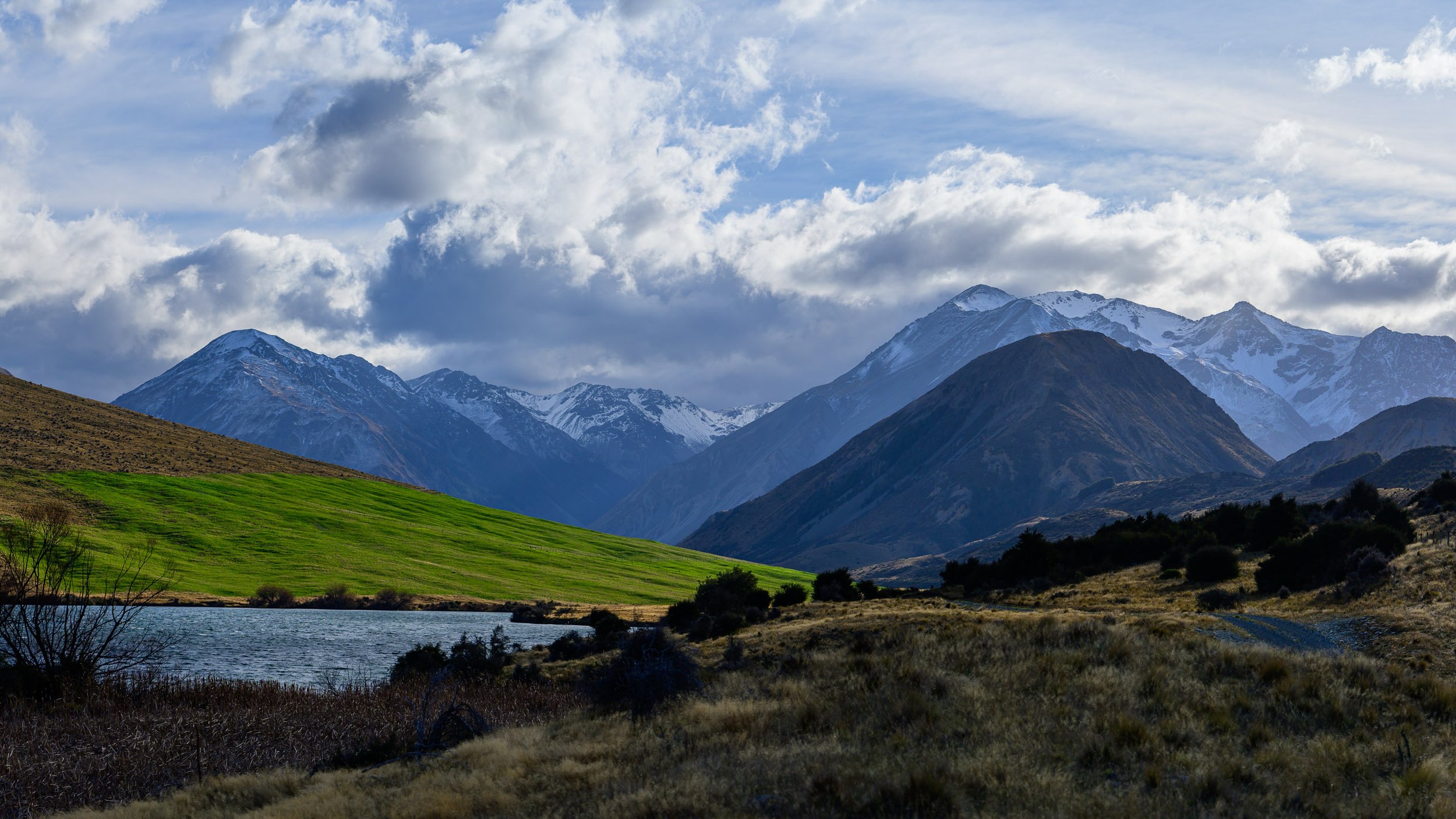 Solo Overnighter in Kā Tiritiri-o-te-moana (Southern Alps) (2025)