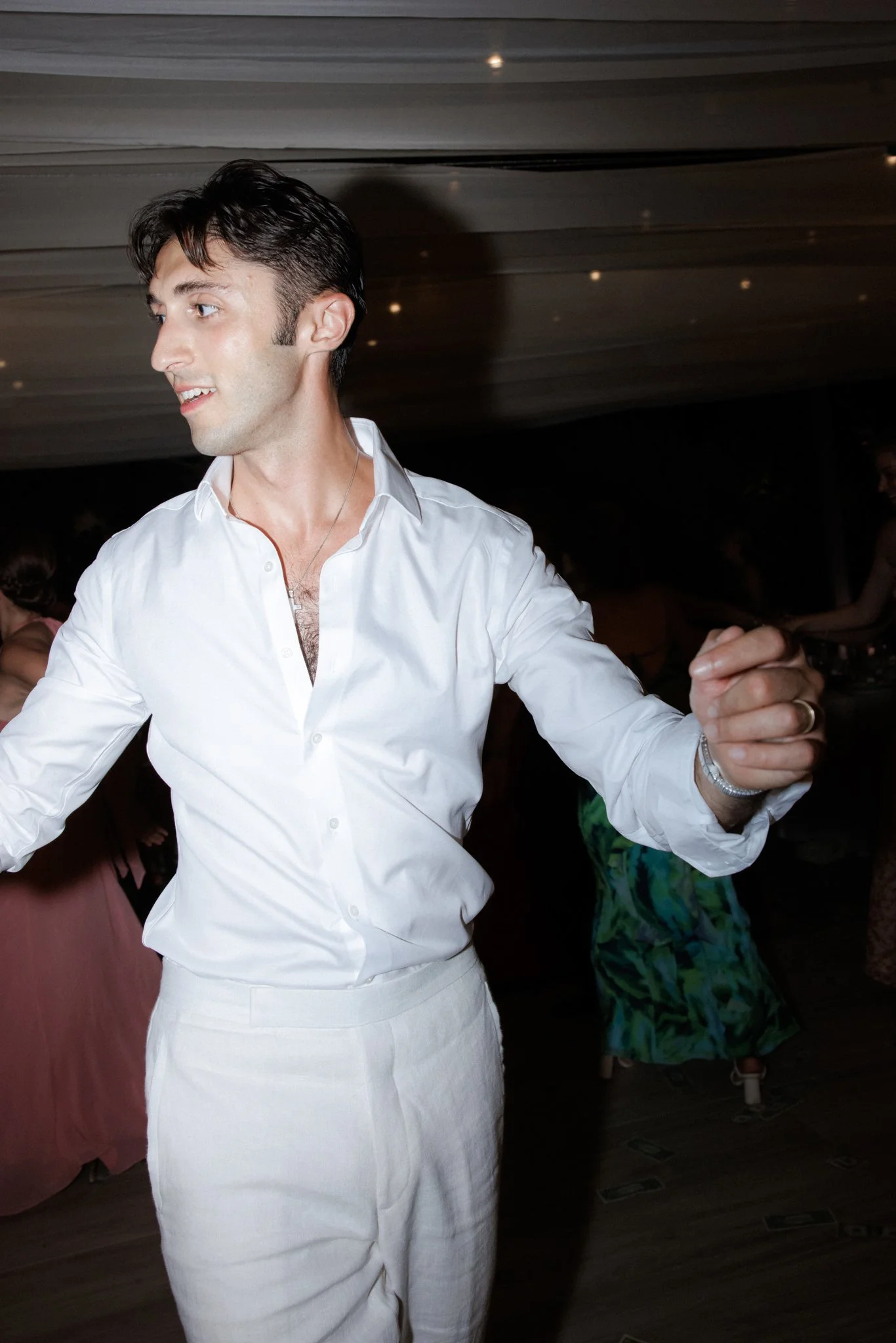 white_on_black_studio_1258.jpg