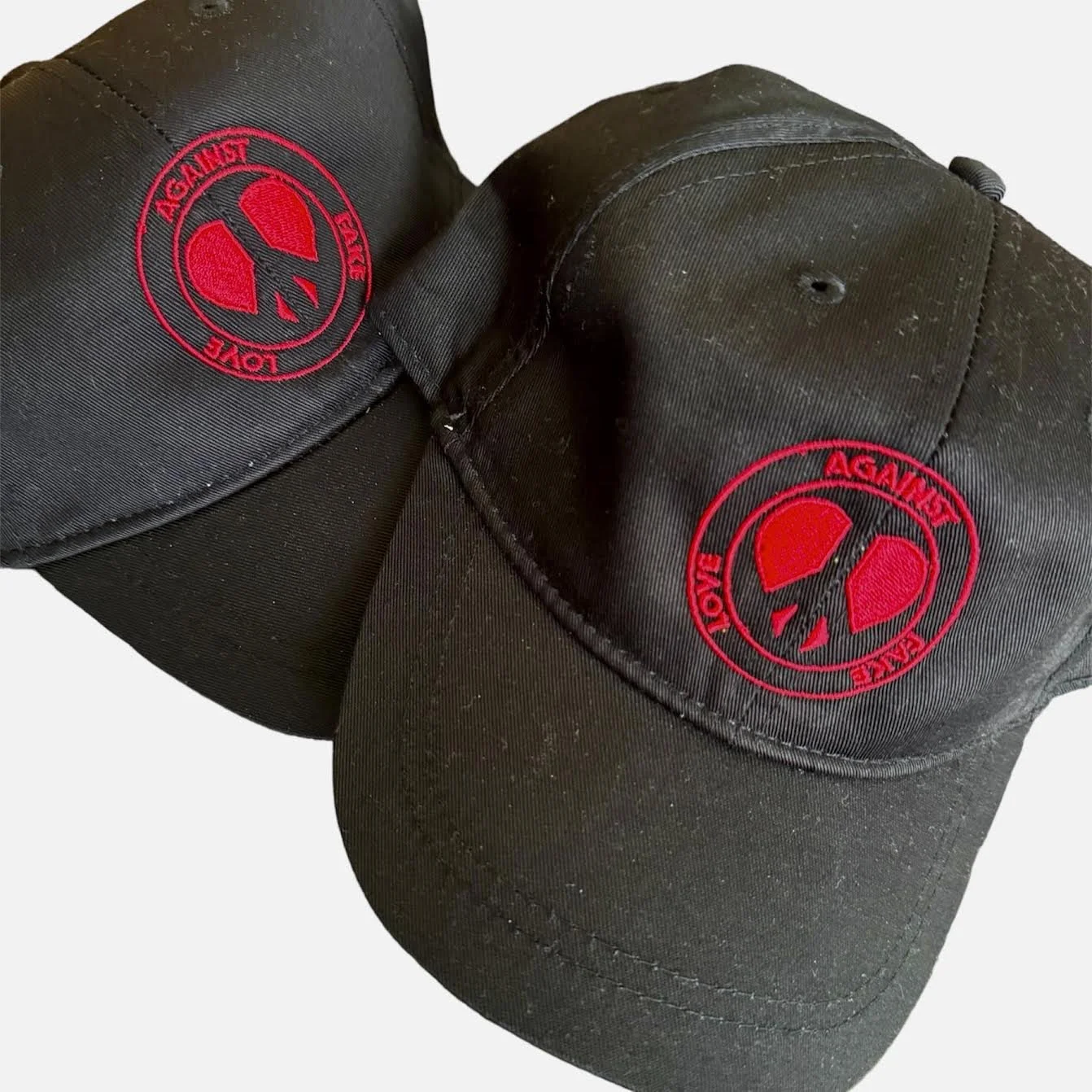 Black Hat Red OG Logo