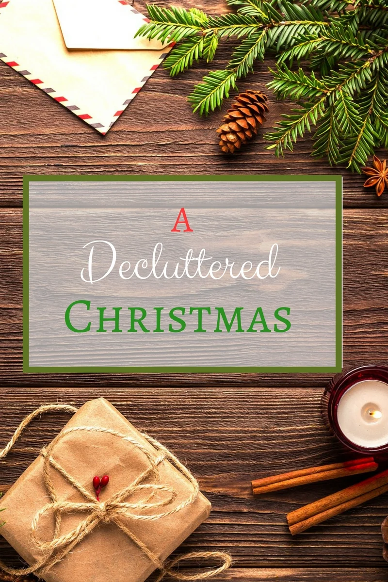 GraphicADeclutteredChristmas.jpg