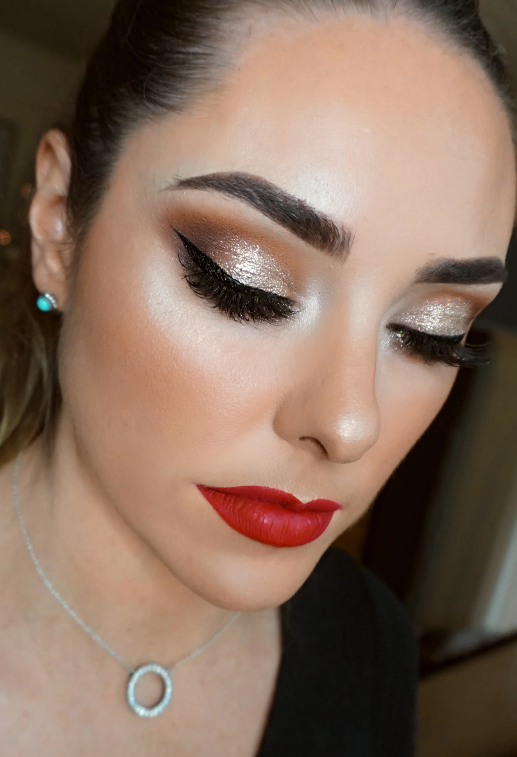 Facetune_22-12-2018-12-06-39.jpg
