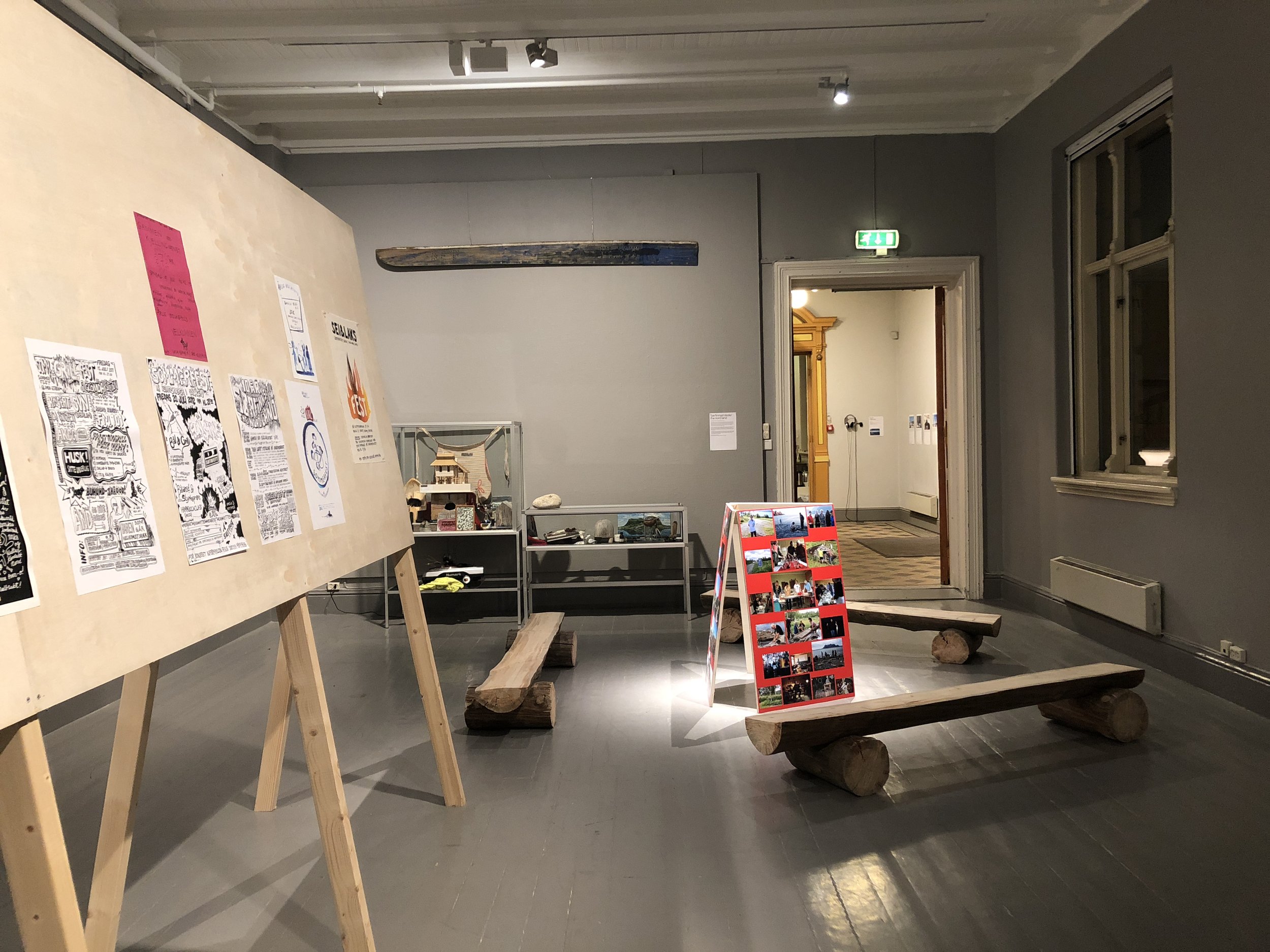  Dokumentasjon av prosjektet  Sørfinnset Skole / The Nord Land (pågående)  av Søssa Jørgensen og Geir Tore Holm. Foto: Hilde Sørstrøm 