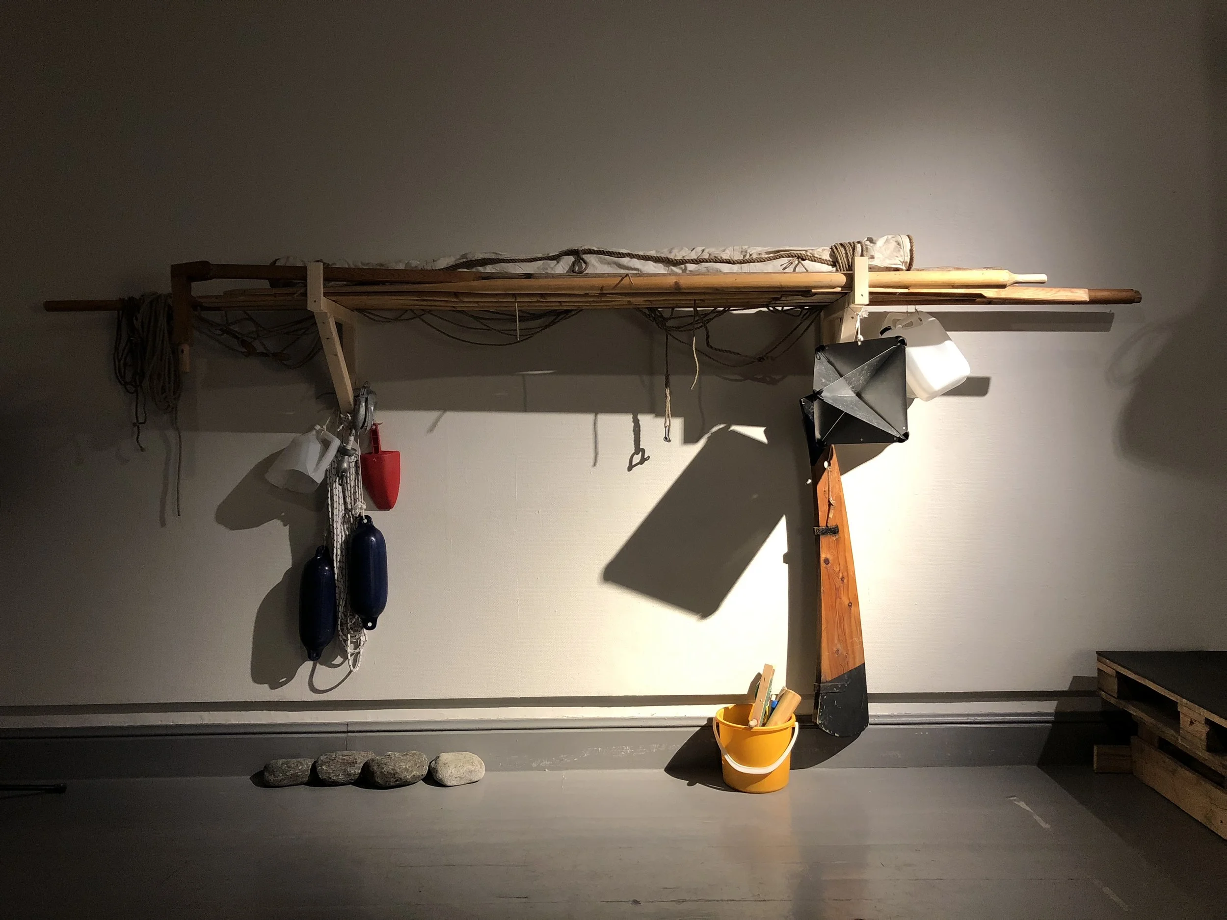  Dokumentasjon av prosjektet  Vi ror til Tromsø (2018)  av Søssa Jørgensen og Geir Tore Holm. Foto: Hilde Sørstrøm 