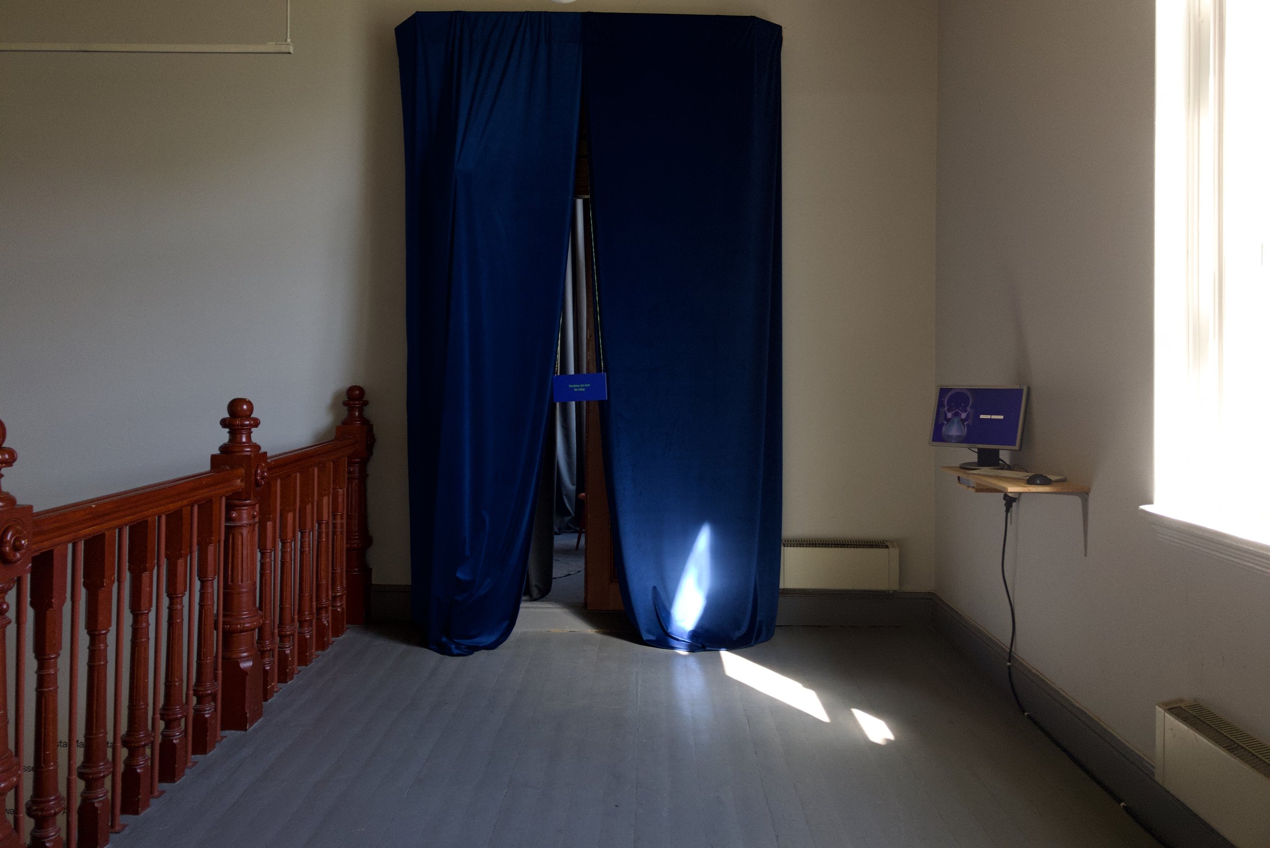 Inger Emilie Solheim (MA) Det skal bli spännande (2019). Text, private healing sessions, webpage. Photo: Hilde Sørstrøm