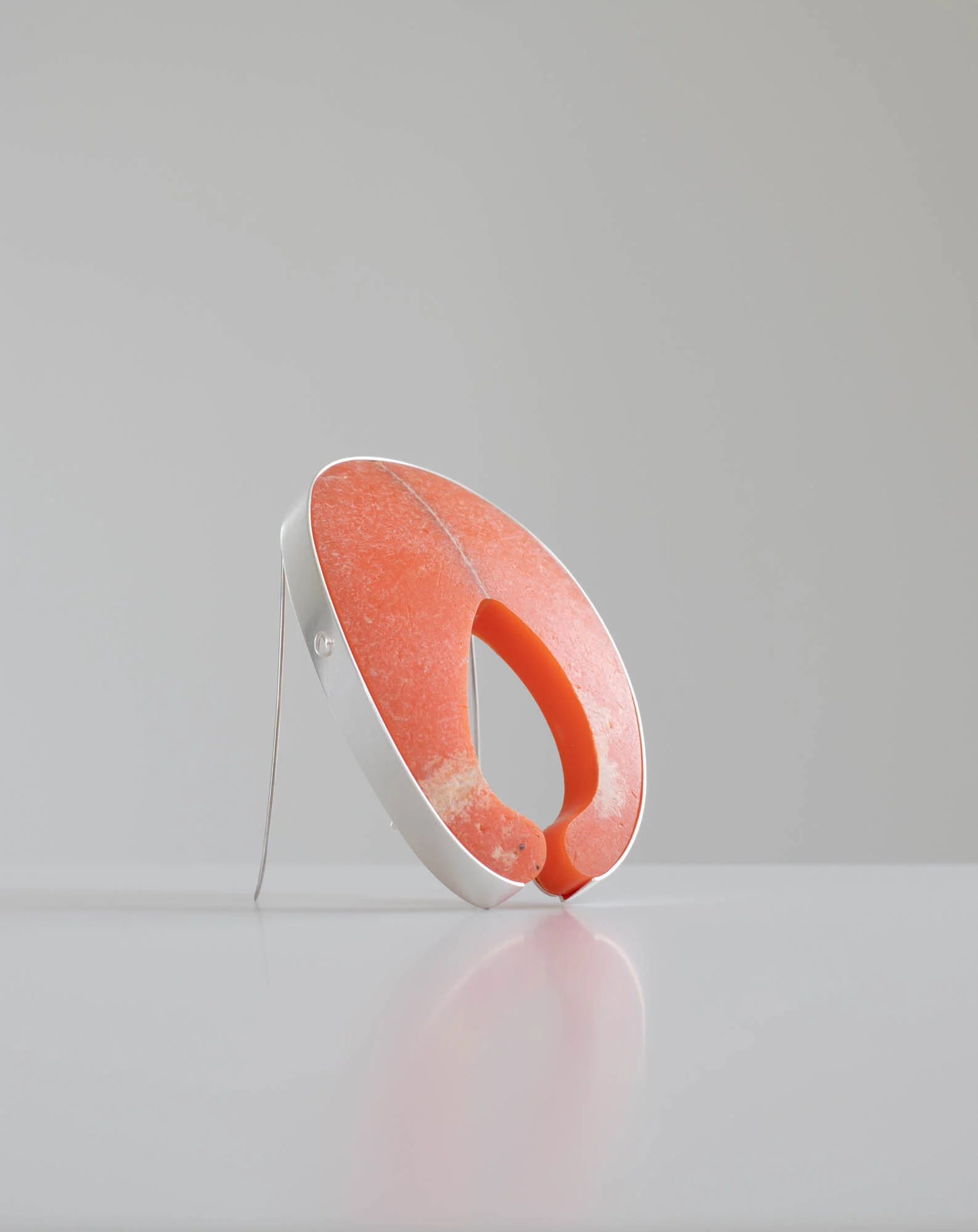   Screwed  (2019) av Philipp Spillmann. Foto: Ingun Alette Mæhlum   