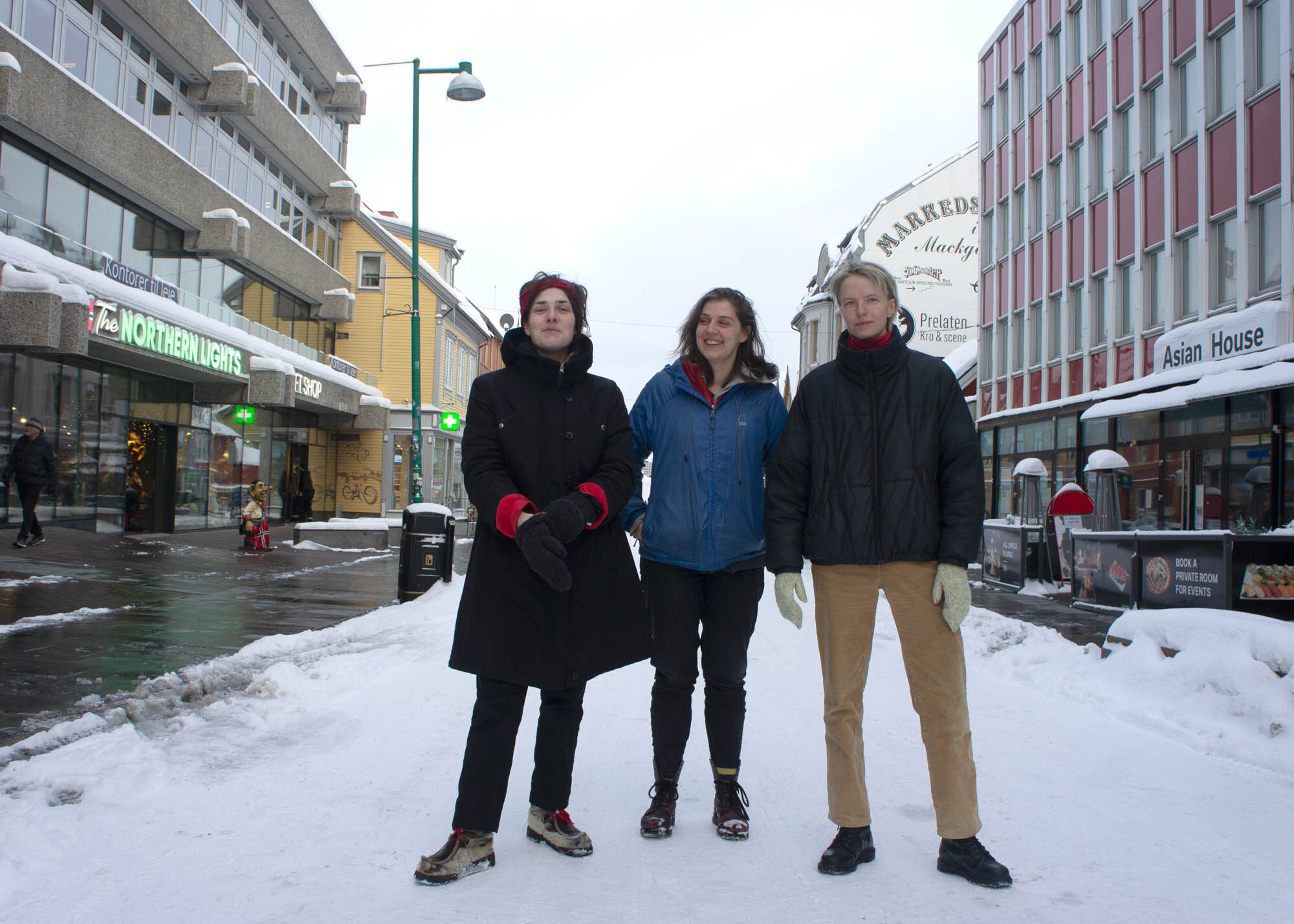  F.v: Andrea Conradsen, Ruth Aitken, Anna Näumann i Kurant 