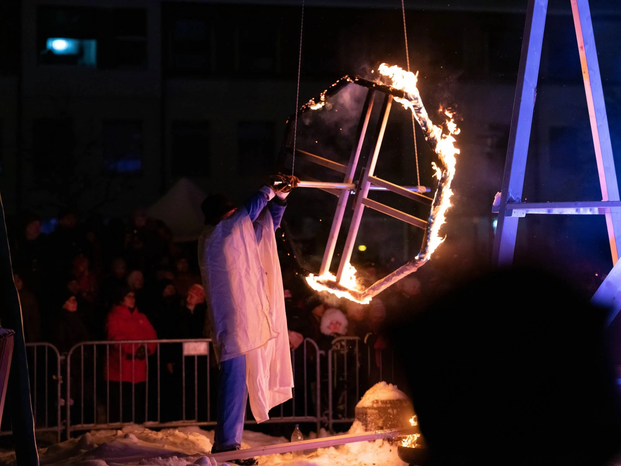  Åpningsshow under Barents Spektakel 2023. Foto: Michael Miller/Pikene på Broen 