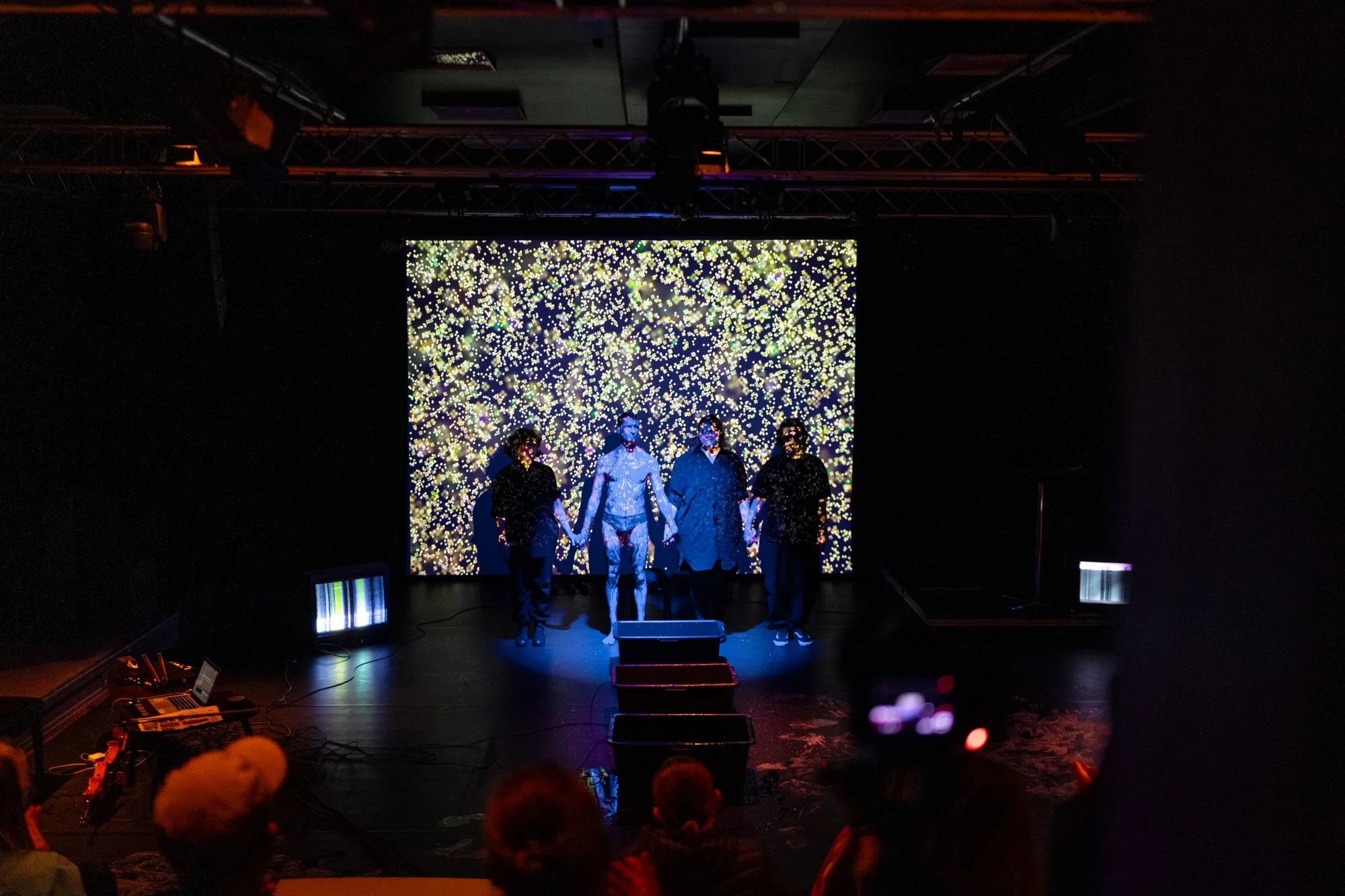   Transitions / Distortions  during Vårscenefest 2024 in Tromsø. Foto: Sebastian Wilches  