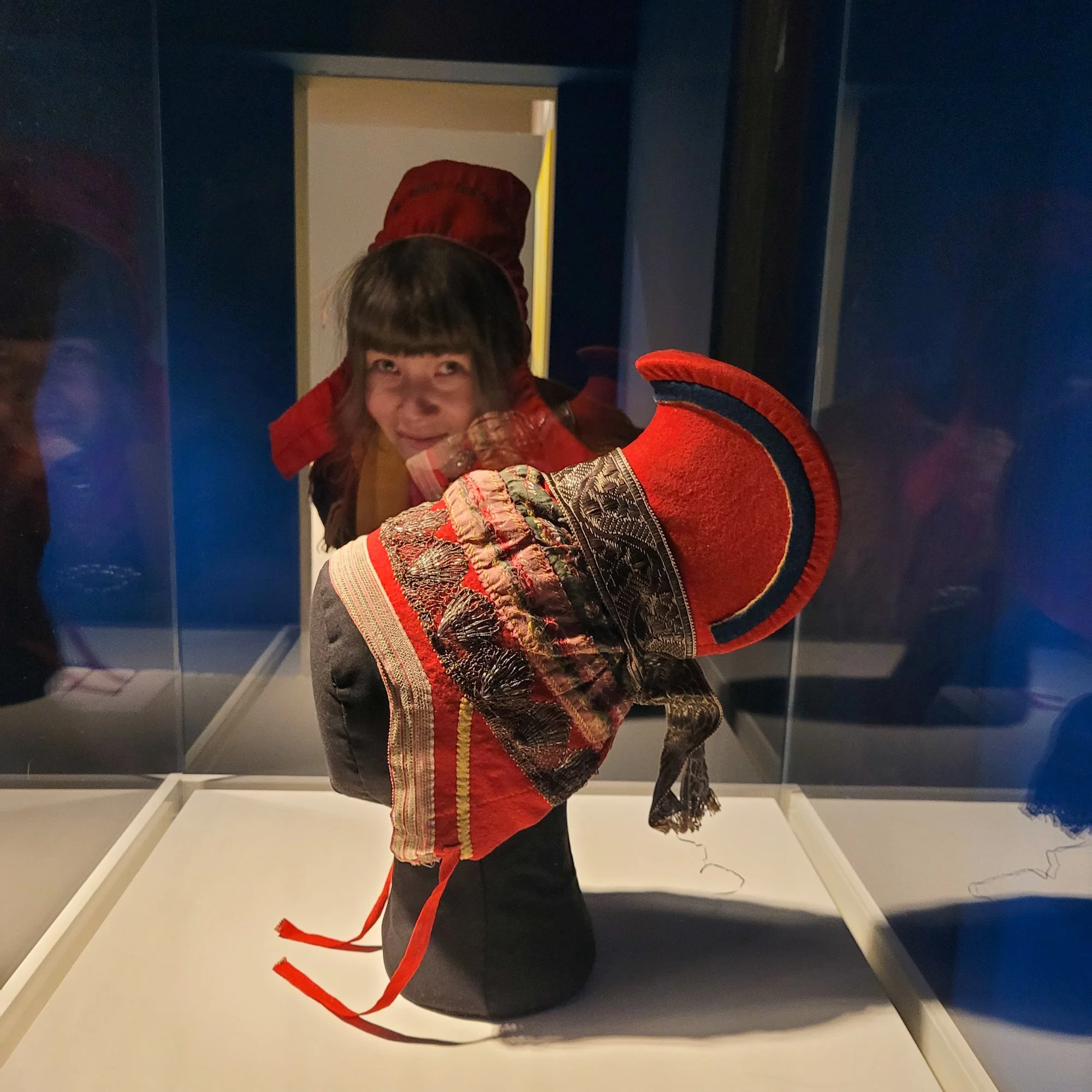  Ei hornlue ble innlemmet i KODE-utgaven av  Urfolkshistorier.  Foto: Irene Snarby 