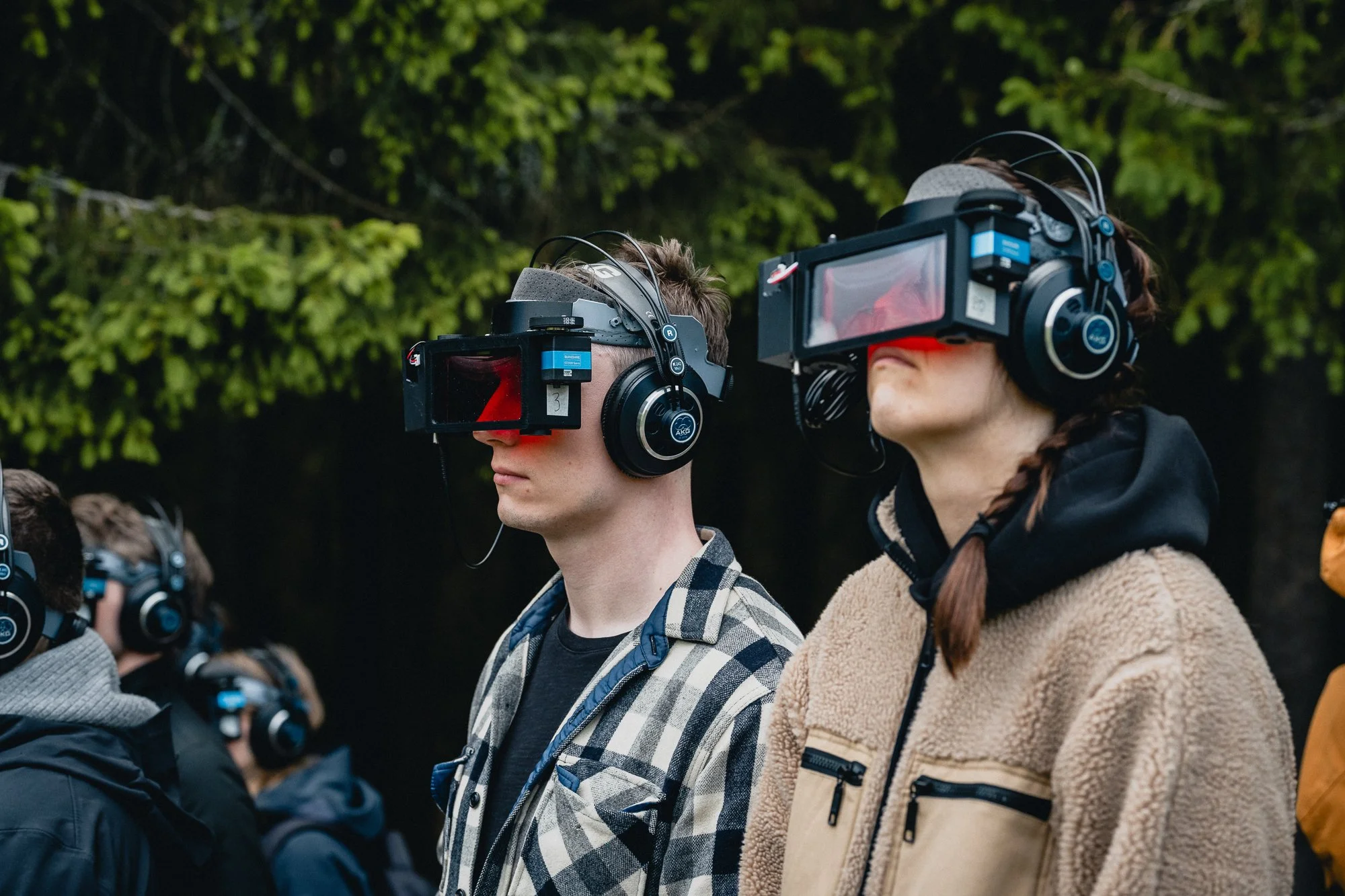 Headset made by Lawrence Malstaf with a coloured filter made by HC Gilije for Mathilde Caeyers’ performance  Solaris?   Photo: Sverre Simonsen 
