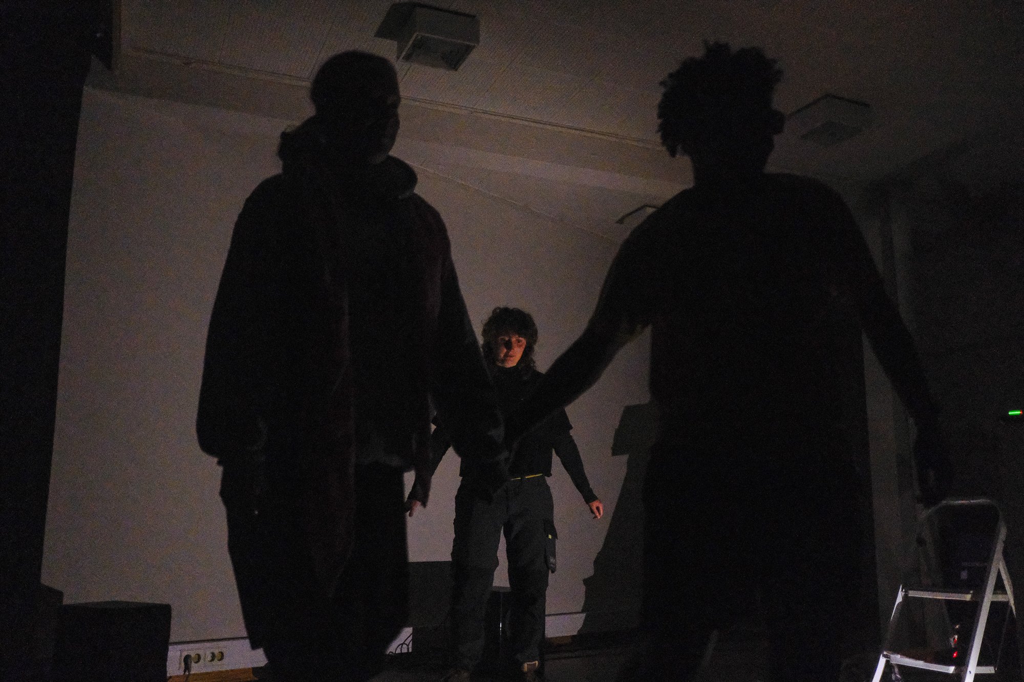  From the performance  Vozes  by Mayara Baptista. Photo: Salomé Fournet-Fayas / Open Out 