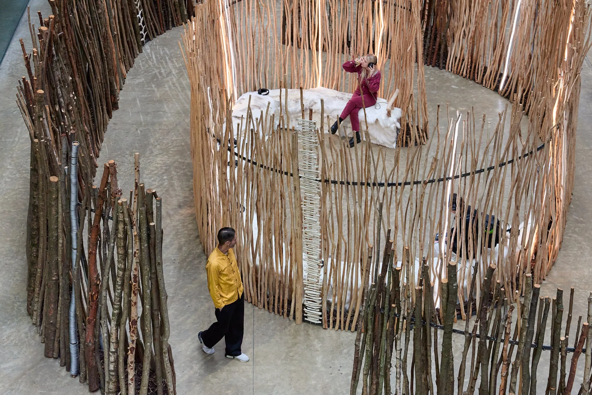   Hyundai Commission: Máret Ánne Sara: Goavve-Geabbil  installation view featuring  -Geabbil  at Tate Modern 2025. © Máret Ánne Sara. Photo © Tate (Yili Liu) 