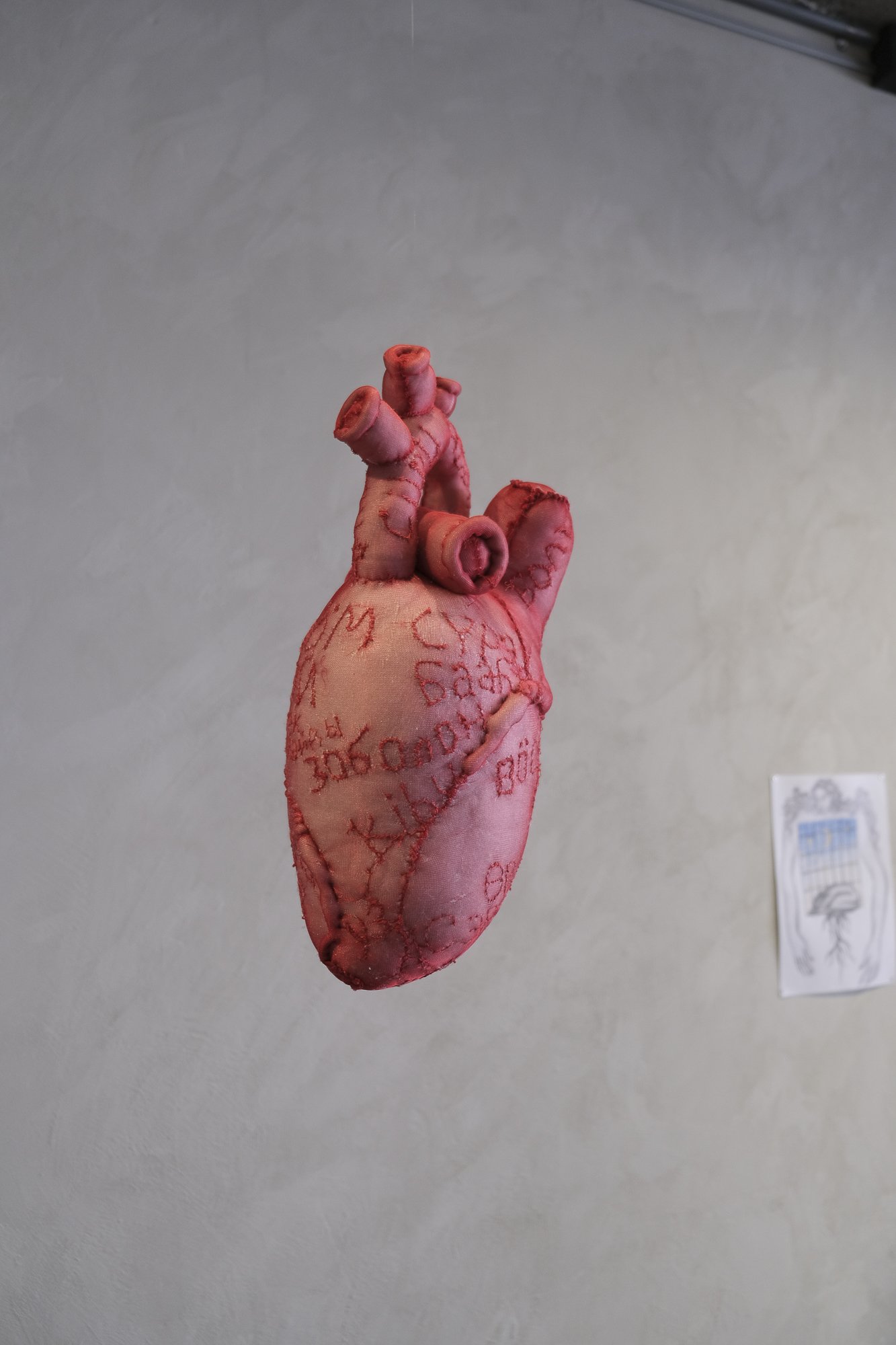  Pain  (2022) av Alisa Gorshenina. Foto. Vilde Gjerde Lied 