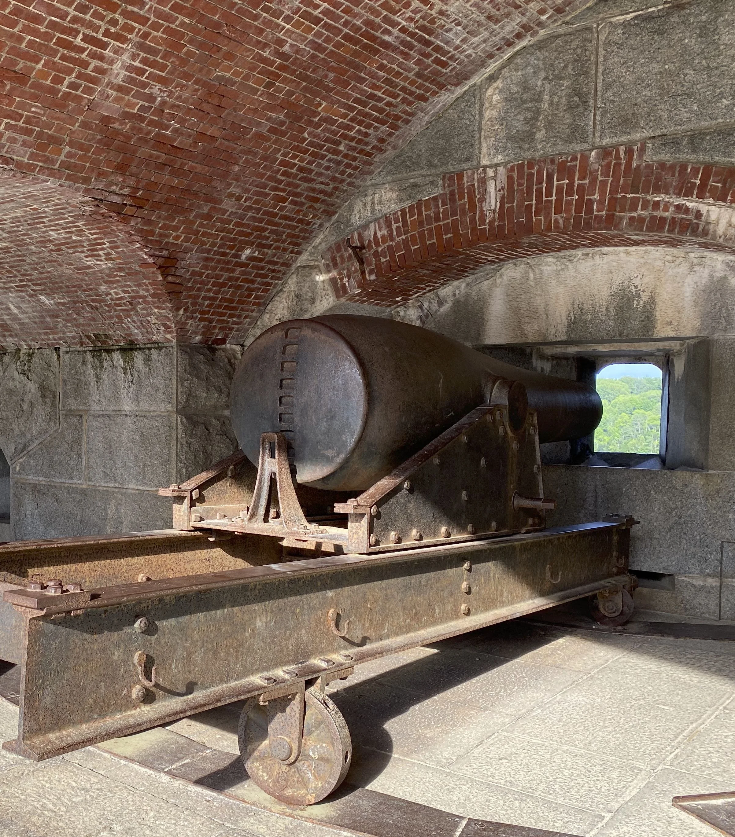 Fort_Knox_Cannon.jpeg