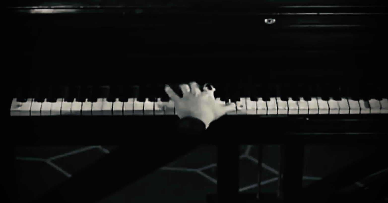 The Beast with Five Fingers