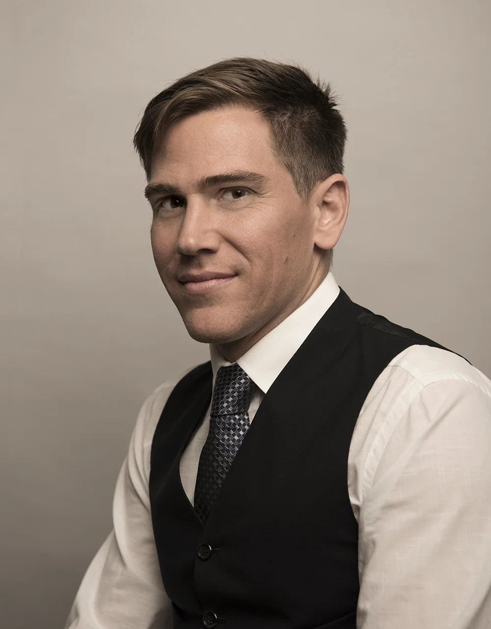 nick_halaris_575.jpg