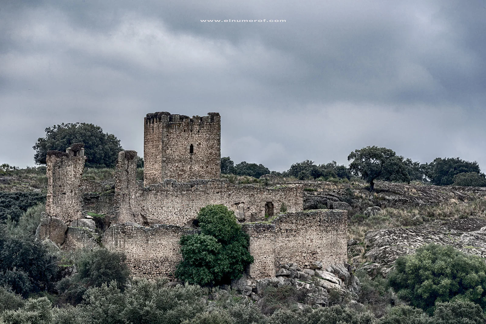 CASTILLOS CC 5.jpg