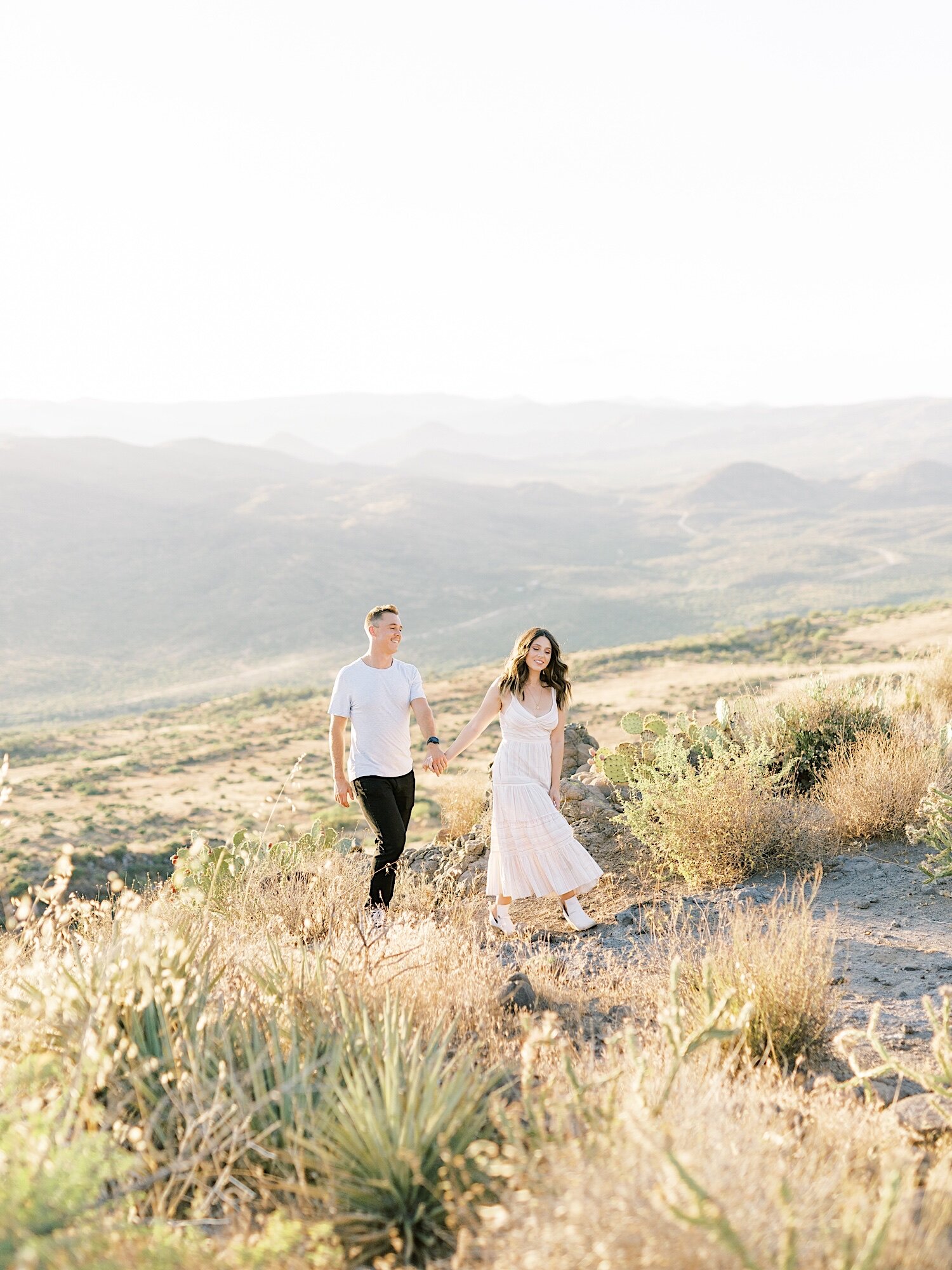 OpenFieldPhoenixArizonaEngagement_SajePhotography_19.jpg