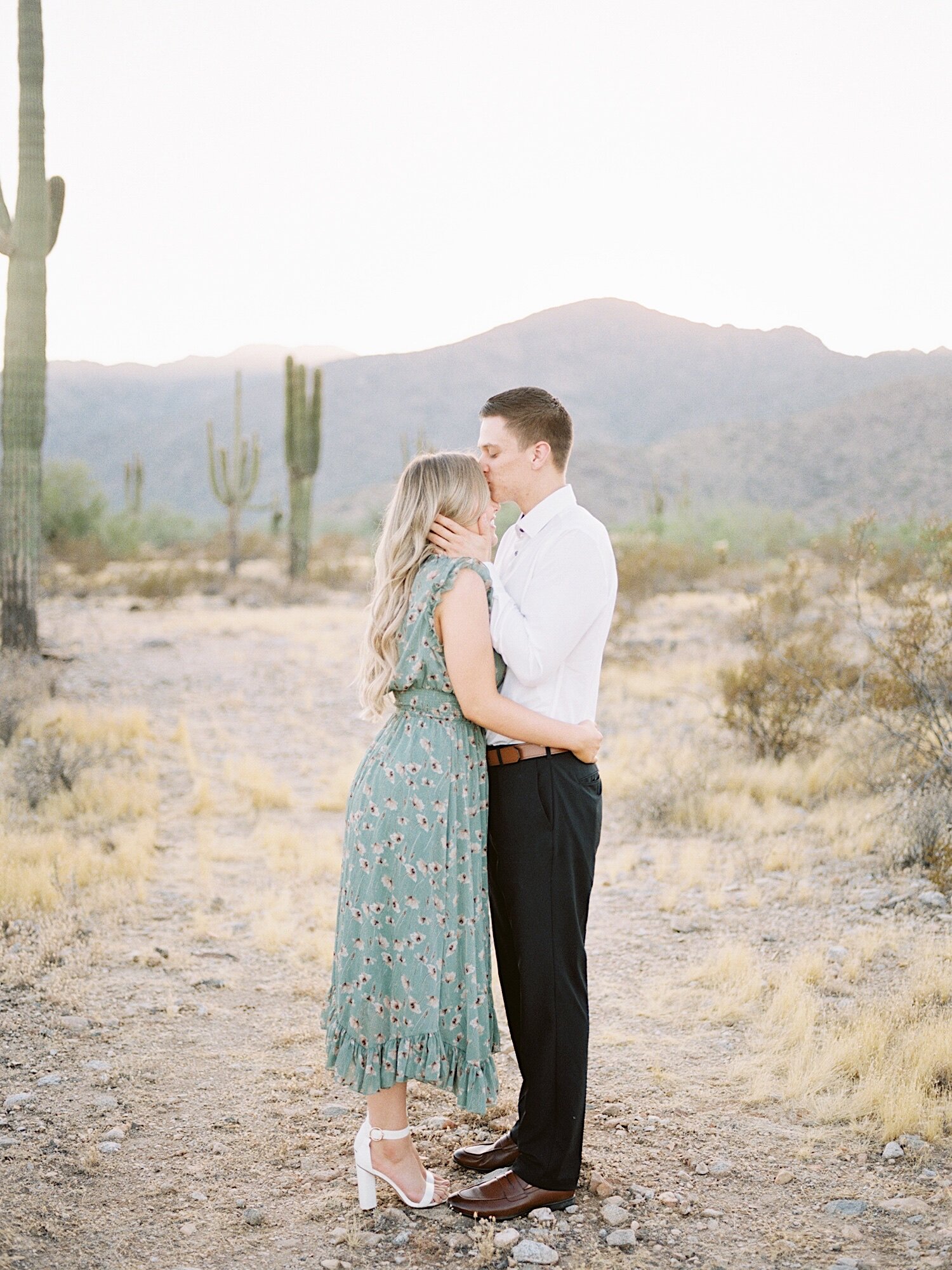 ArizonaWhiteTanksDesertEngagement_SajePhotography_2.jpg