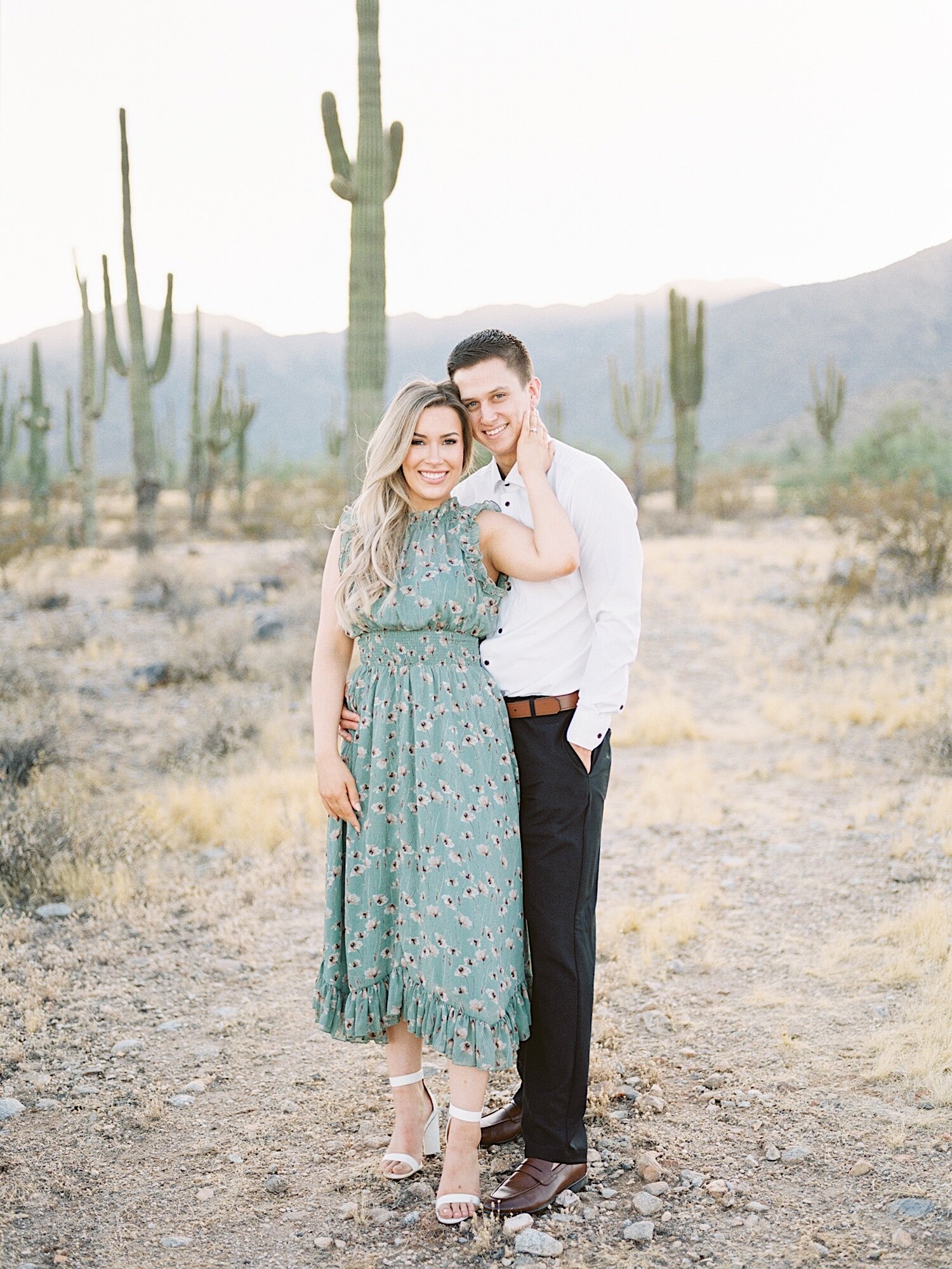 ArizonaWhiteTanksDesertEngagement_SajePhotography_11.jpg