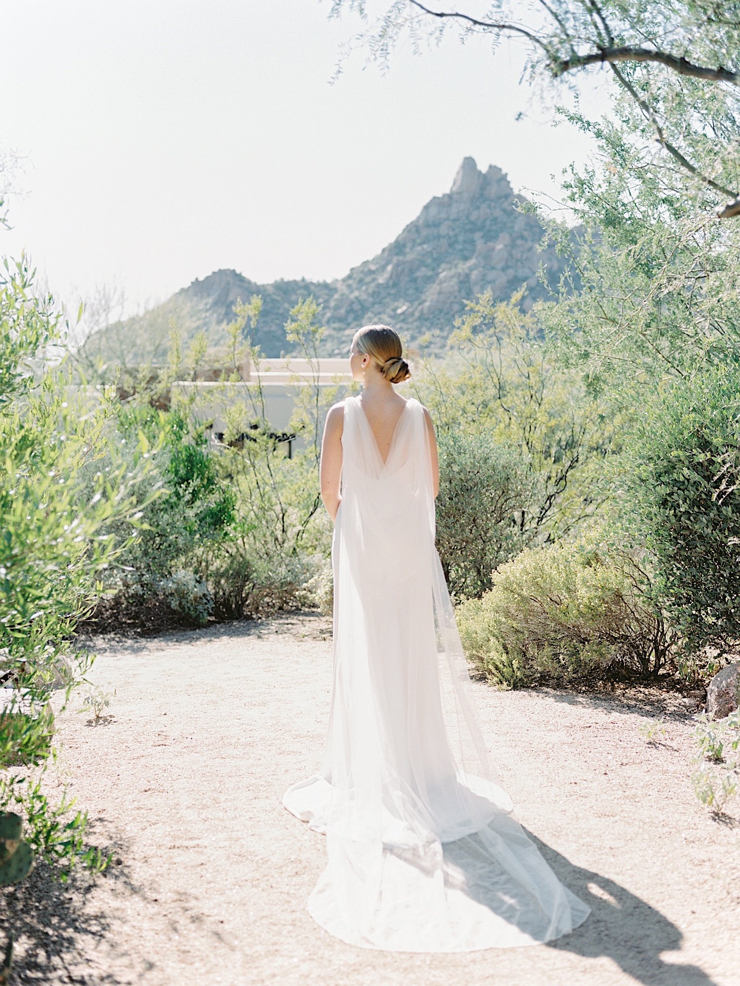 SajePhotography_RomanticFourSeasonScottsdaleArizonaWedding_13.jpg