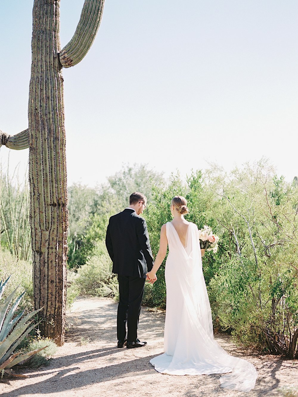 SajePhotography_RomanticFourSeasonScottsdaleArizonaWedding_28.jpg