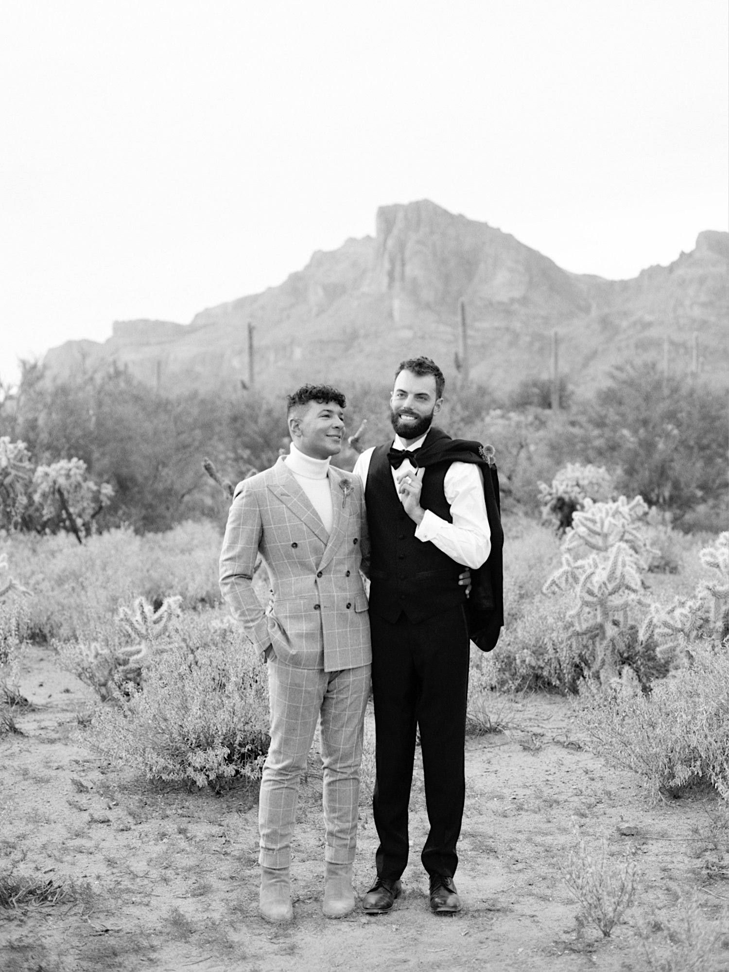 SajePhotography_ElegantBoho_SupersitionMountainElopement_ArizonaDesertWedding_2.jpg