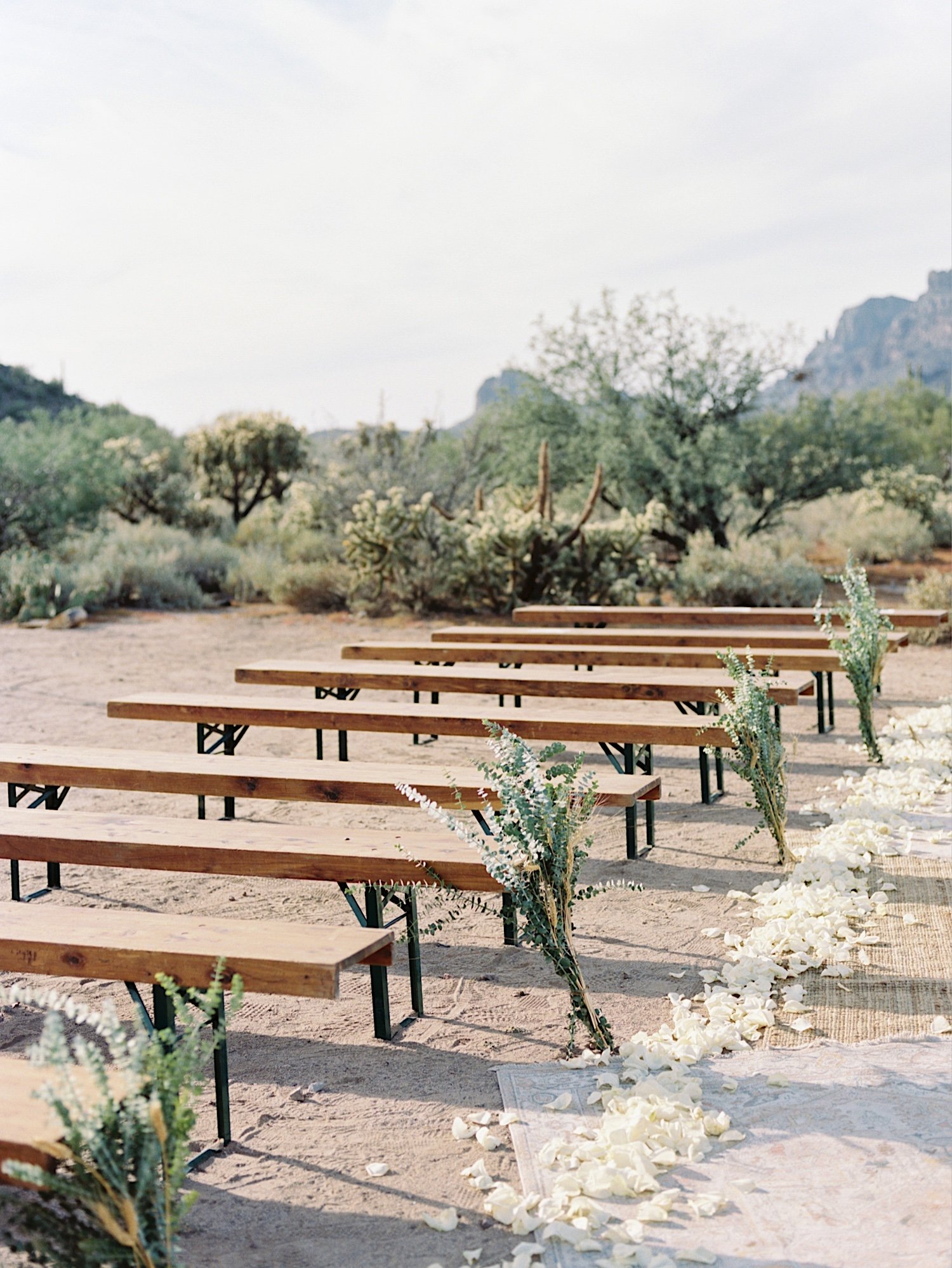 SajePhotography_ElegantBoho_SupersitionMountainElopement_ArizonaDesertWedding_14.jpg