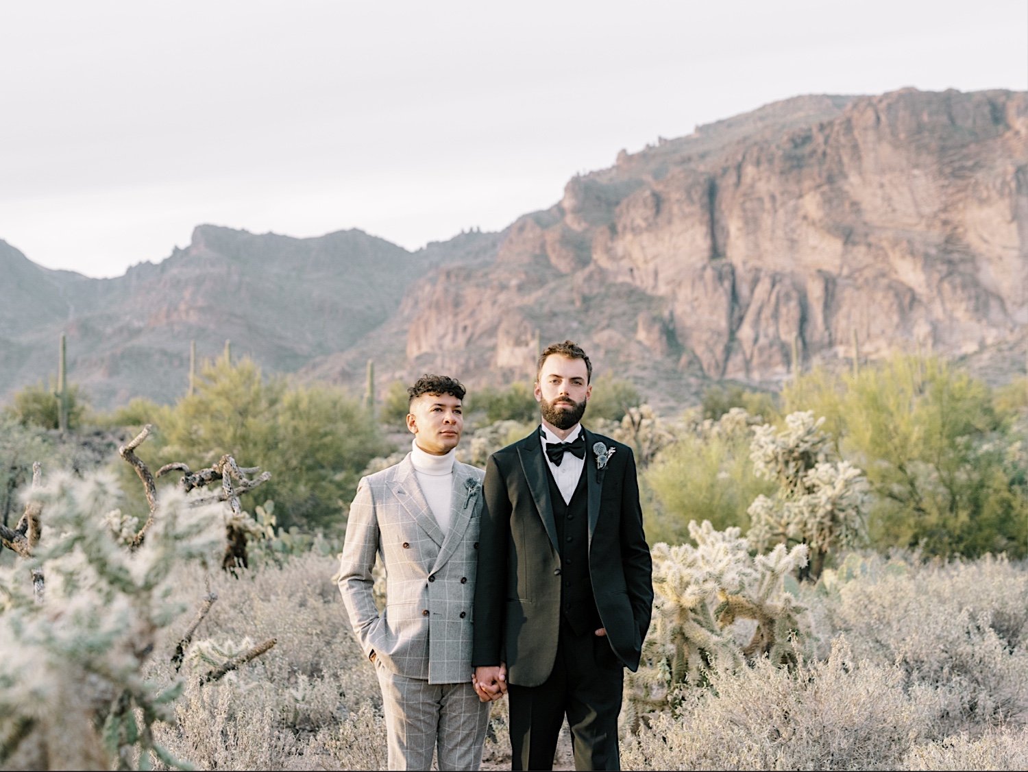 SajePhotography_ElegantBoho_SupersitionMountainElopement_ArizonaDesertWedding_27.jpg