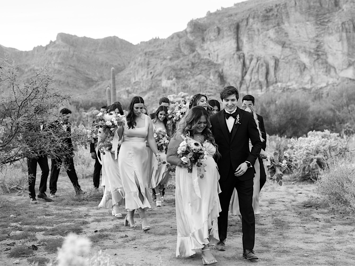 SajePhotography_ElegantBoho_SupersitionMountainElopement_ArizonaDesertWedding_34.jpg