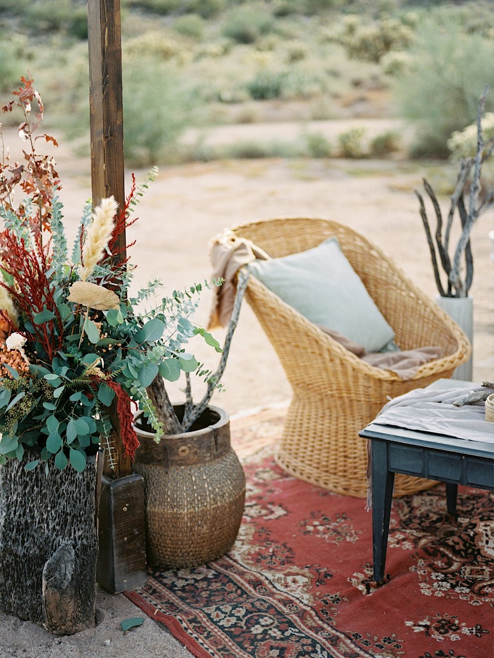 SajePhotography_ElegantBoho_SupersitionMountainElopement_ArizonaDesertWedding_37.jpg