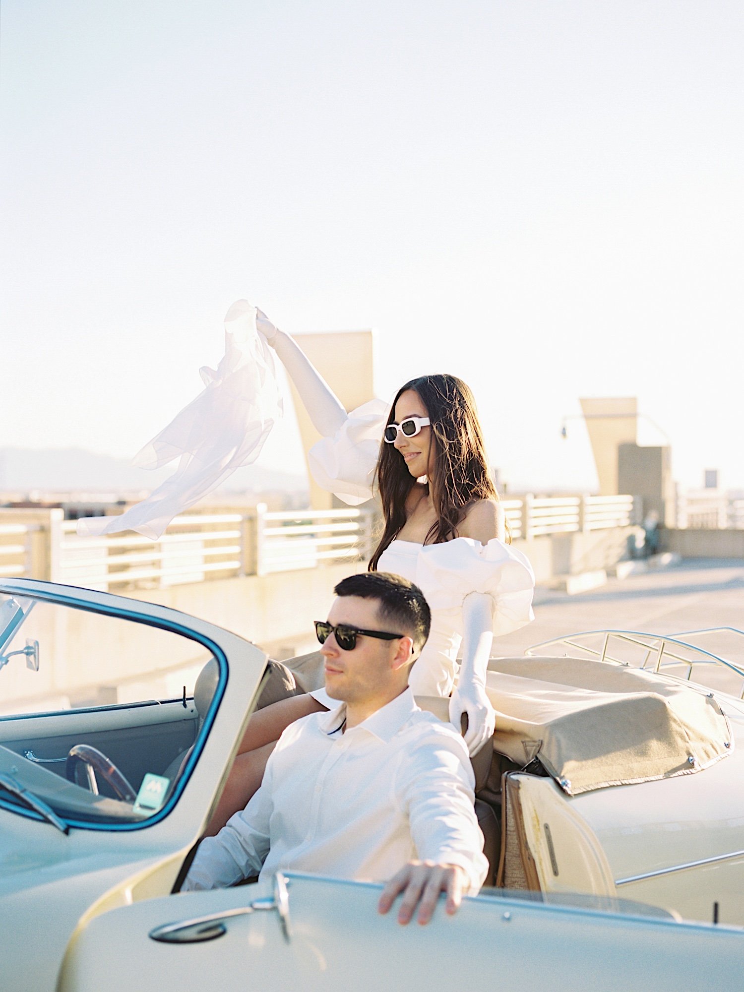 Vintage Porche Downtown City Engagement -31.jpg