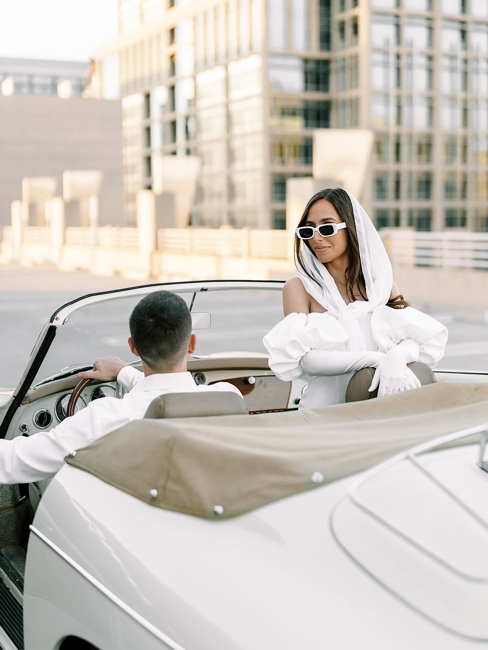 Vintage Porche Downtown City Engagement -44.jpg