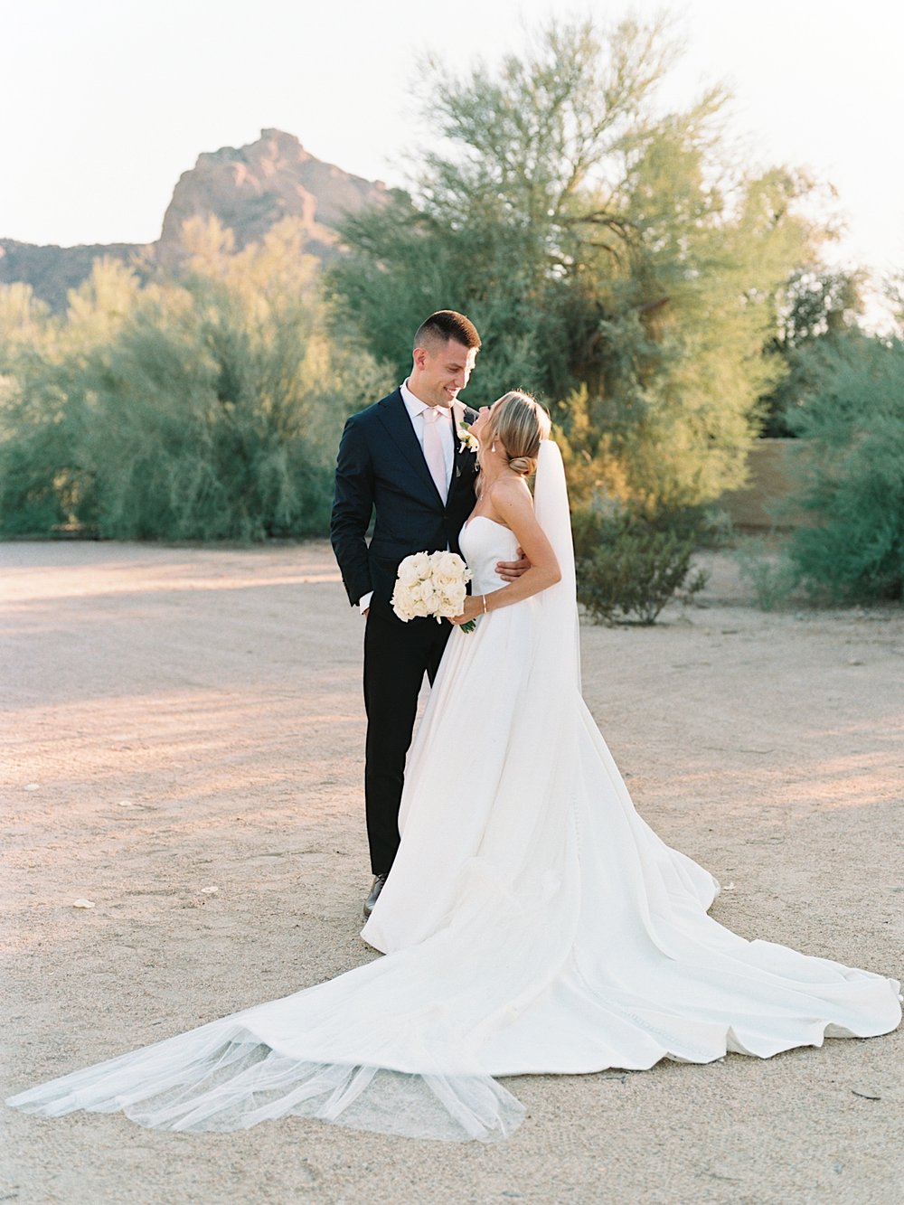 Classic Editorial El Chorro Wedding in Paradise Valley Arizona -73.jpg