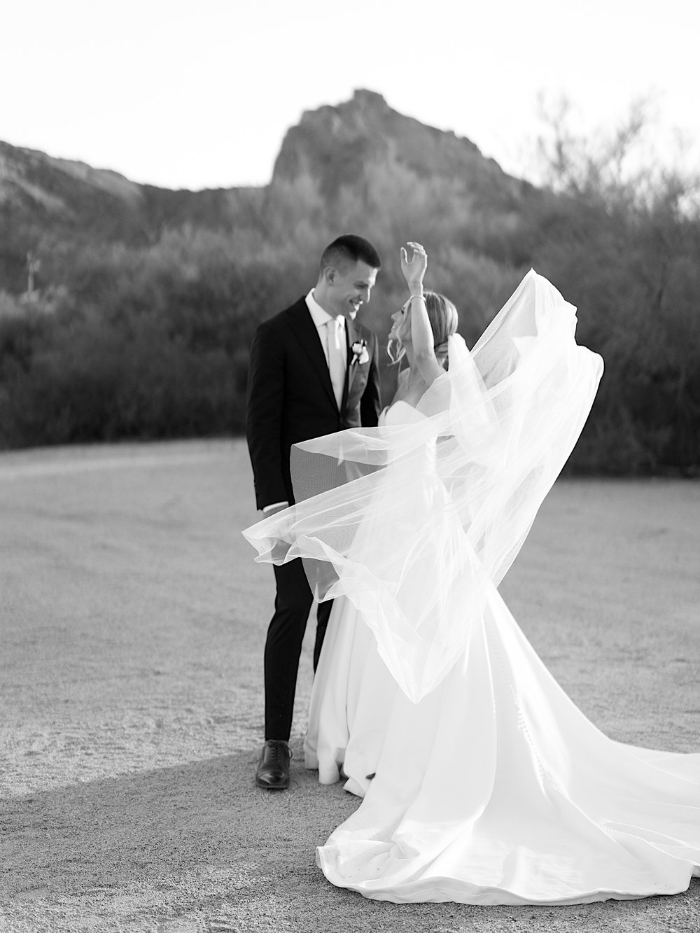 Classic Editorial El Chorro Wedding in Paradise Valley Arizona -80.jpg