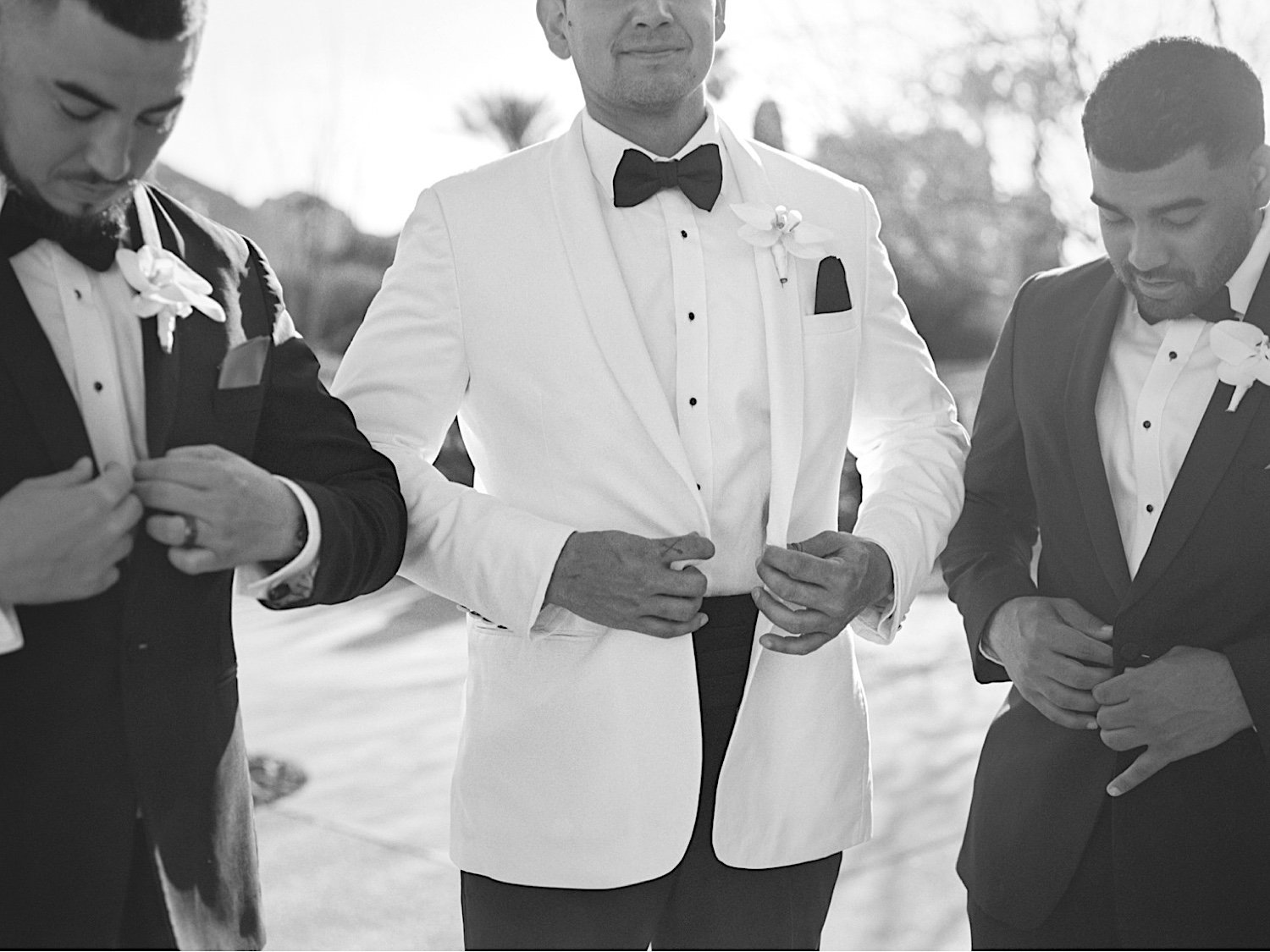 Glamorous Black Tie Mountain Shadows Arizona Wedding Saje Photography - 23.jpg