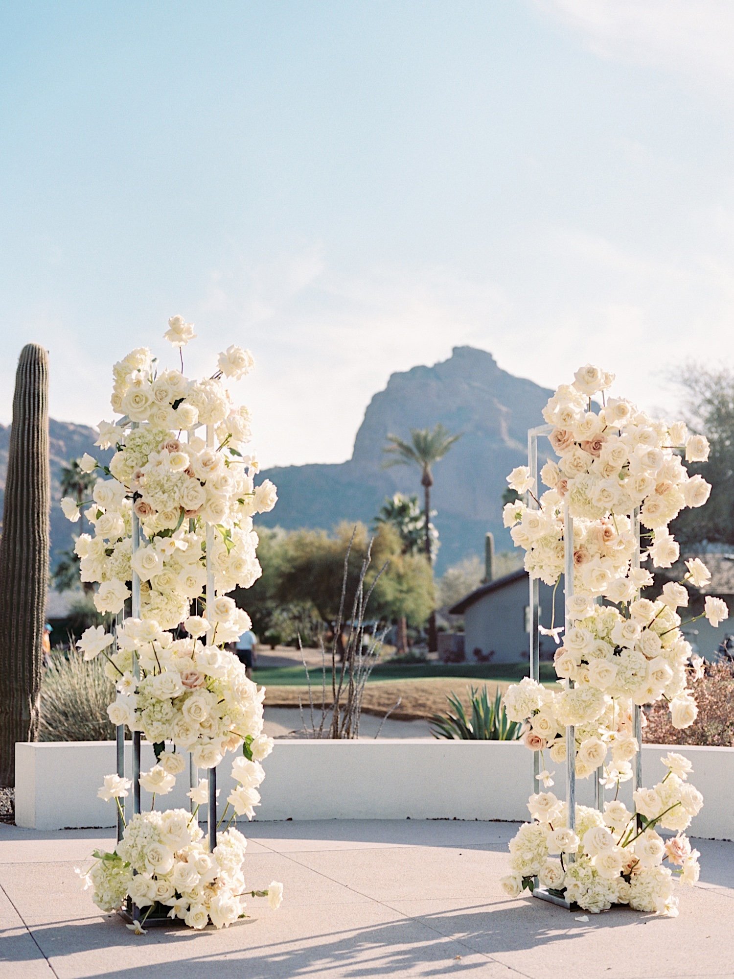 Glamorous Black Tie Mountain Shadows Arizona Wedding Saje Photography - 30.jpg
